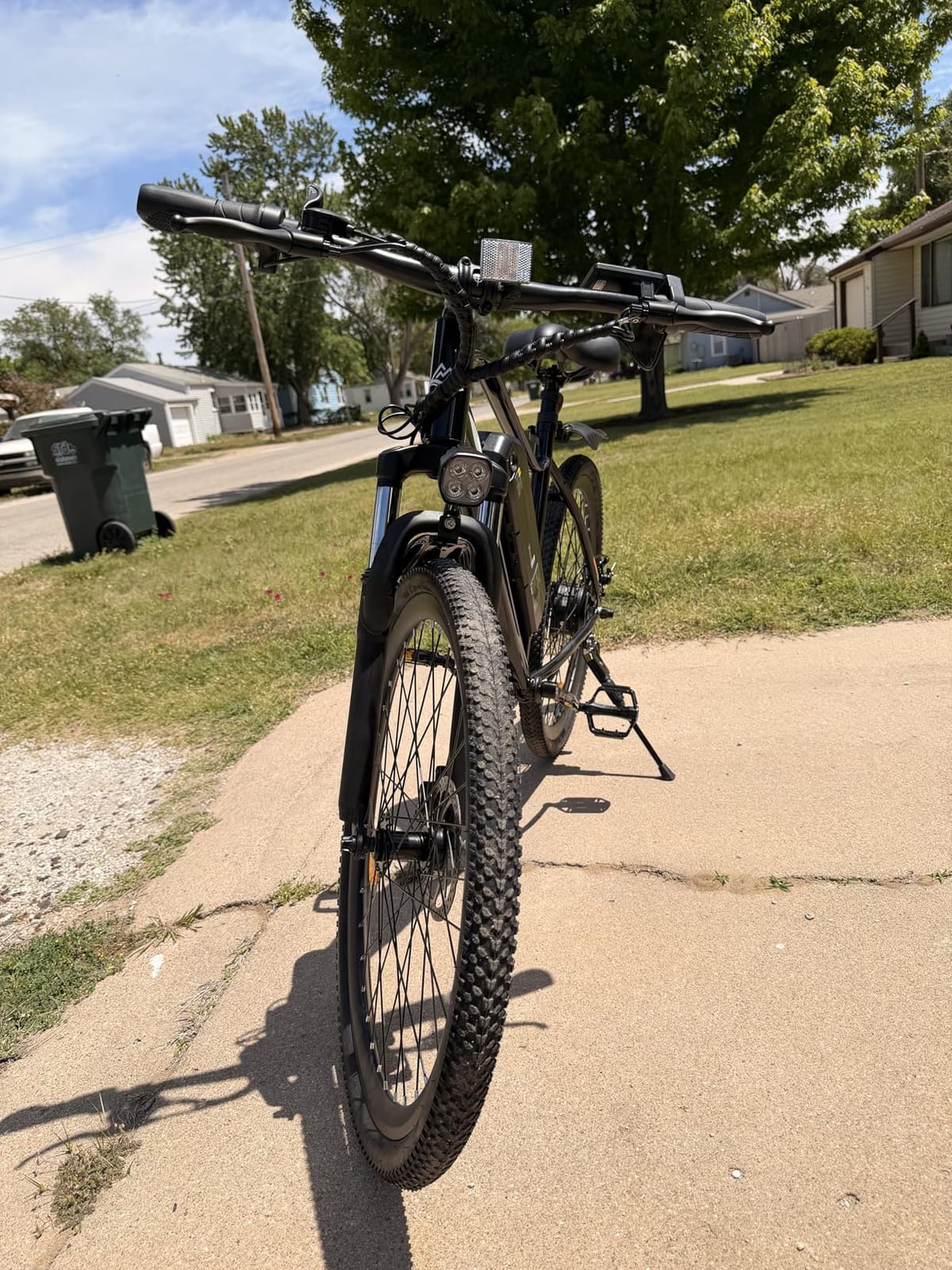 Electric Bike, 1000W/750W Peak Powerful Motor, 70/55 Miles Range & 20MPH Speed, 26'' Tires, APP Control EBikes, Shock Absorber, Commuting Electric Bike for Adults customer photo 1