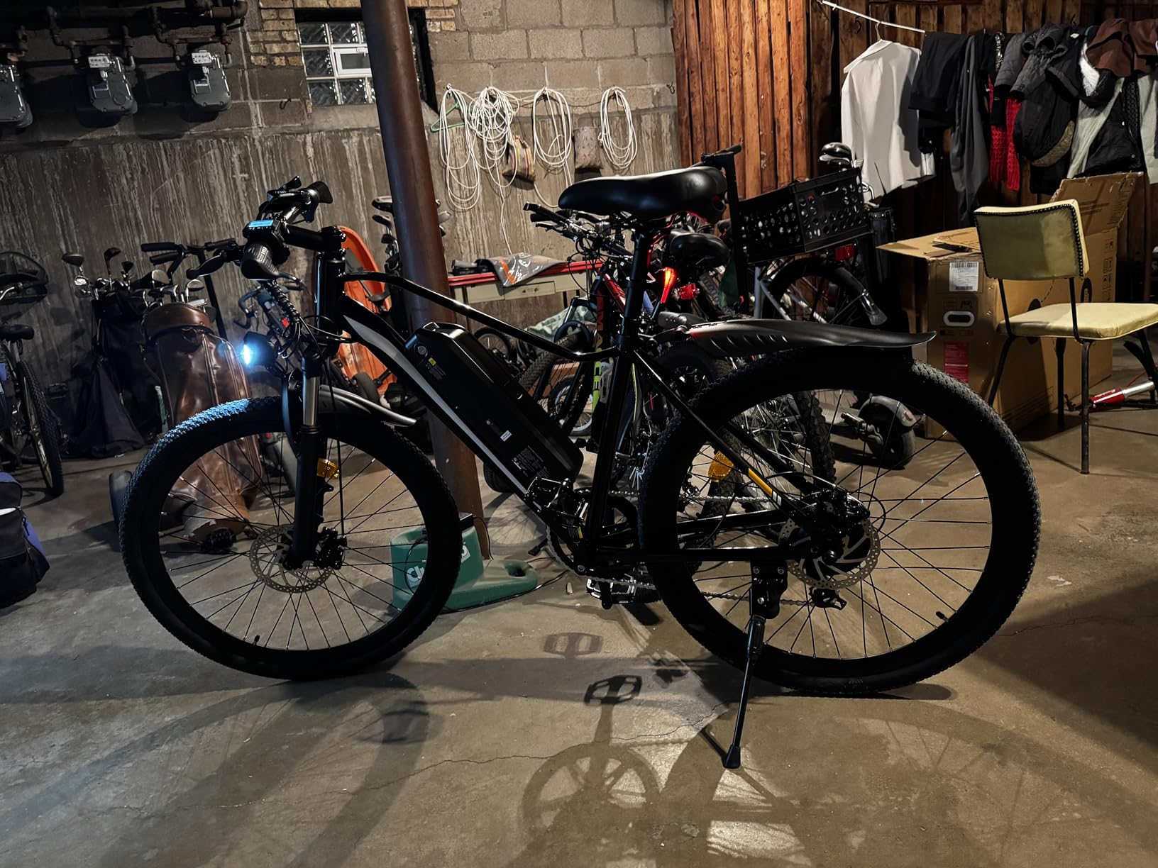 Electric Bike, 1000W/750W Peak Powerful Motor, 70/55 Miles Range & 20MPH Speed, 26'' Tires, APP Control EBikes, Shock Absorber, Commuting Electric Bike for Adults customer photo 2
