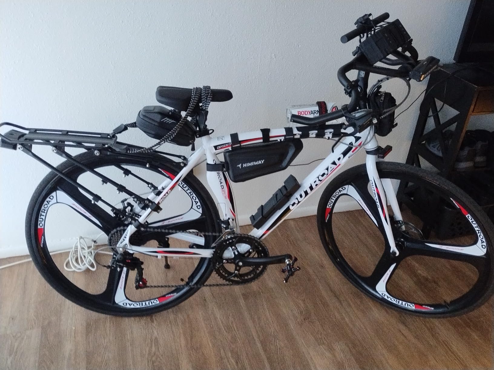 Outroad Road Bike 14 Speed 700C Wheel with Light Aluminum Alloy Frame Commuter Bicycle with Dual Disc/V Brakes for Men, Women and Adult Racing Bike customer photo 2