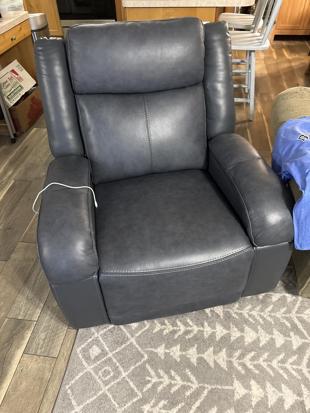 Watson & Whitely Oversized Genuine Leather Power Recliner Chair, Navy Blue - Wall Hugger for Big and Tall, Power Headrest, USB Charging Ports customer photo 2