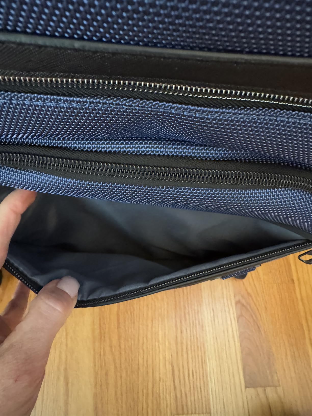 Hardside Expandable Carry On Luggage 22x14x9 Airline Approved With Front Business Pockets, 20 Inch Suitcases with Wheels, Carry on Suitcase with TSA Lock & USB Port, Navy customer photo 1