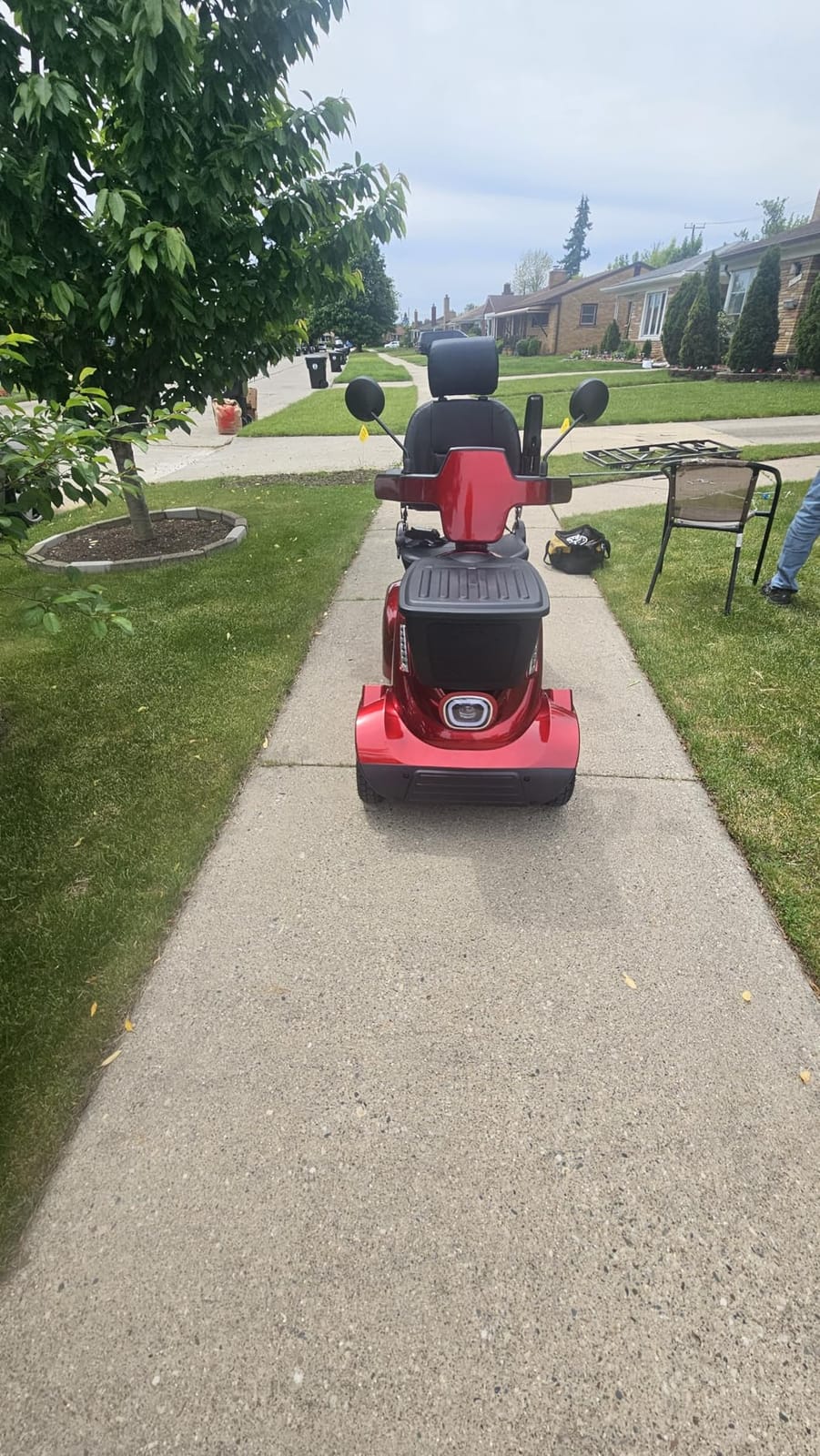 Ecomobi 32 Miles Heavy-Duty 1000W Mobility Scooter for Seniors & Adults | 500LBS Load, 15MPH, Bluetooth Speaker & GPS Tracker, Full Suspension, USB Charging & Dual Baskets, 20° Climbing customer photo 2