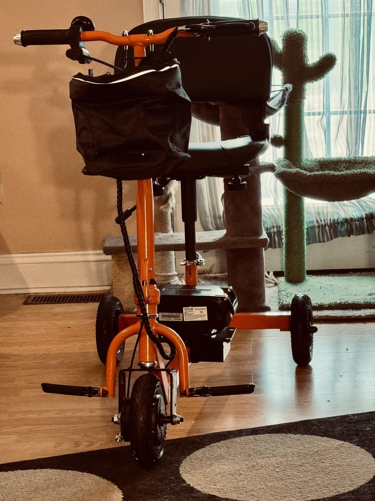 VEVOR Heavy Duty 4-Wheel Mobility Scooter, Powerful 1000W Brushless Motor, 500 lbs Capacity, 21.5 Miles Long Range, All Terrain Mobility Scooter with Lockable Trunk for Seniors & Adults customer photo 1