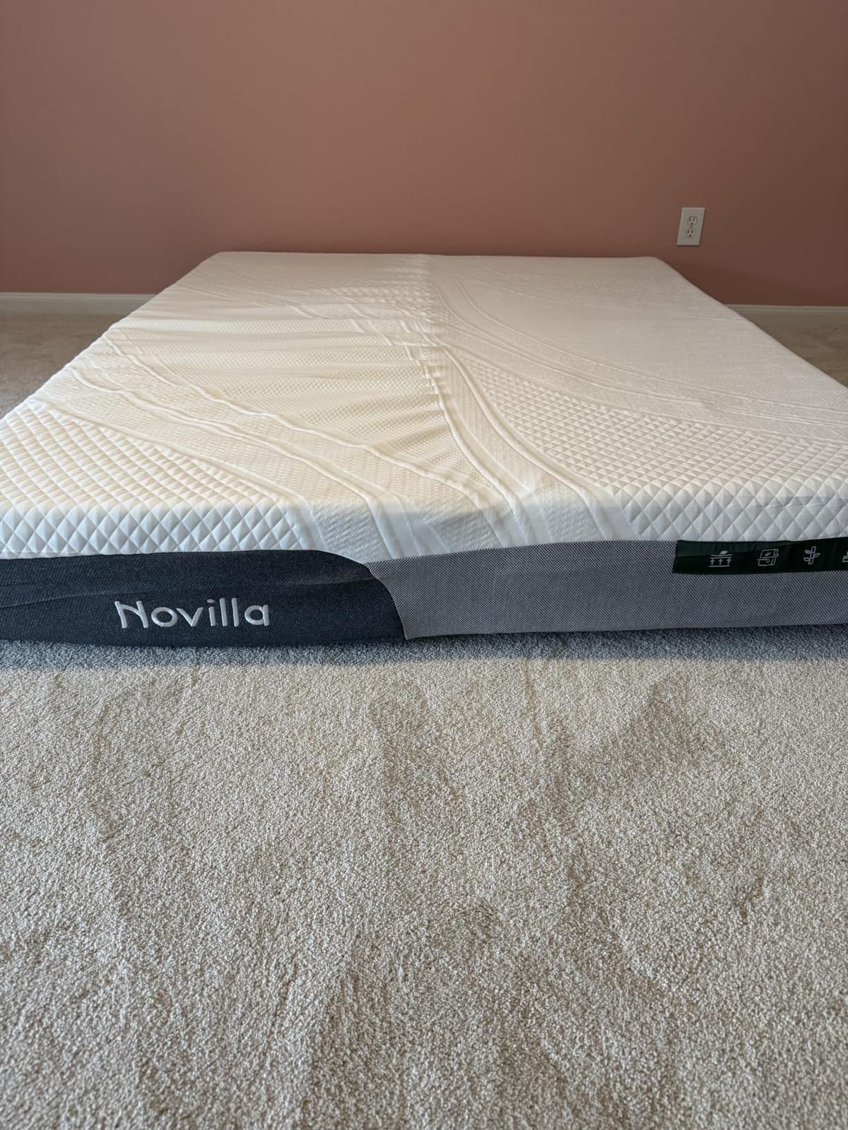 Novilla Bliss Cooling King Size Mattress, 14 Inch Gel King Memory Foam | Mattress in a Box with Cool-Touch Nylon Cover, Pain Relief & Spinal Support with CertiPUR-US Certified Foam customer photo 2