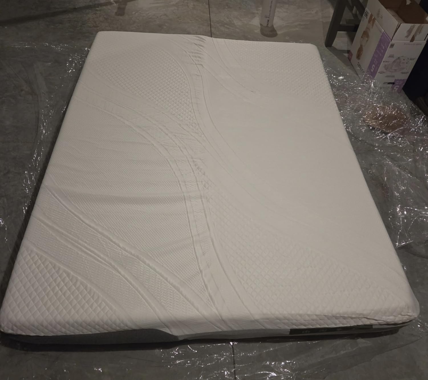 Novilla Bliss Cooling Queen Mattress, 14 Inch Gel Queen Memory Foam | Mattress in a Box with Cool-Touch Nylon Cover, Pain Relief & Spinal Support with CertiPUR-US Certified Foam customer photo 1
