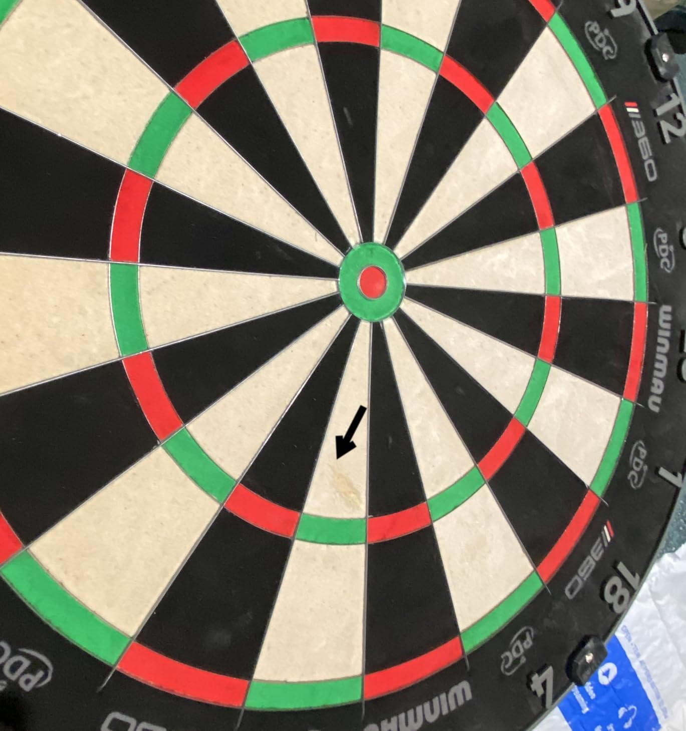 WINMAU Blade 360 Dartboard - PDC Professional Board - Full Rotation System | Triple Core Technology, 360° Symmetrical Design & Ultra-Thin Wiring customer photo 2
