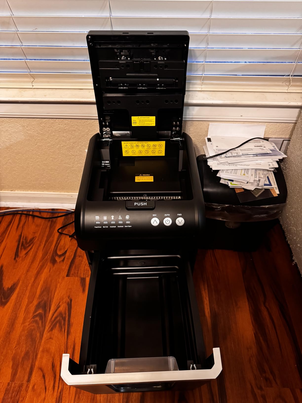 Bonsaii 200-Sheet Auto Feed Micro Cut Heavy Duty Paper Shredder for Office | 60-Min Nonstop Run, P4 High Security, Anti-Jam, 58dB Ultra-quiet, 8.1-Gal Bin with Casters, Large Commercial Shredder C283-A customer photo 2