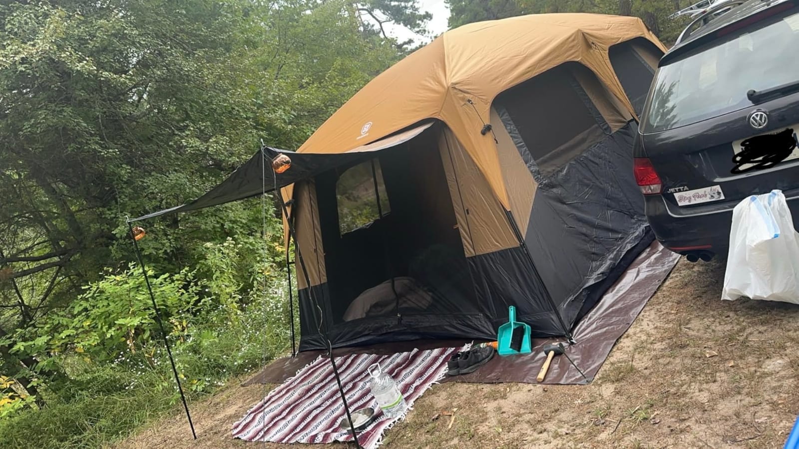 EVER ADVANCED 8/10 Person Camping Blackout Design Tent | Multi Room Tent for Family, Large Tents with Rainfly and Carry Bag, 2 Doors, Water-Resistant & Weather-Resistant customer photo 1