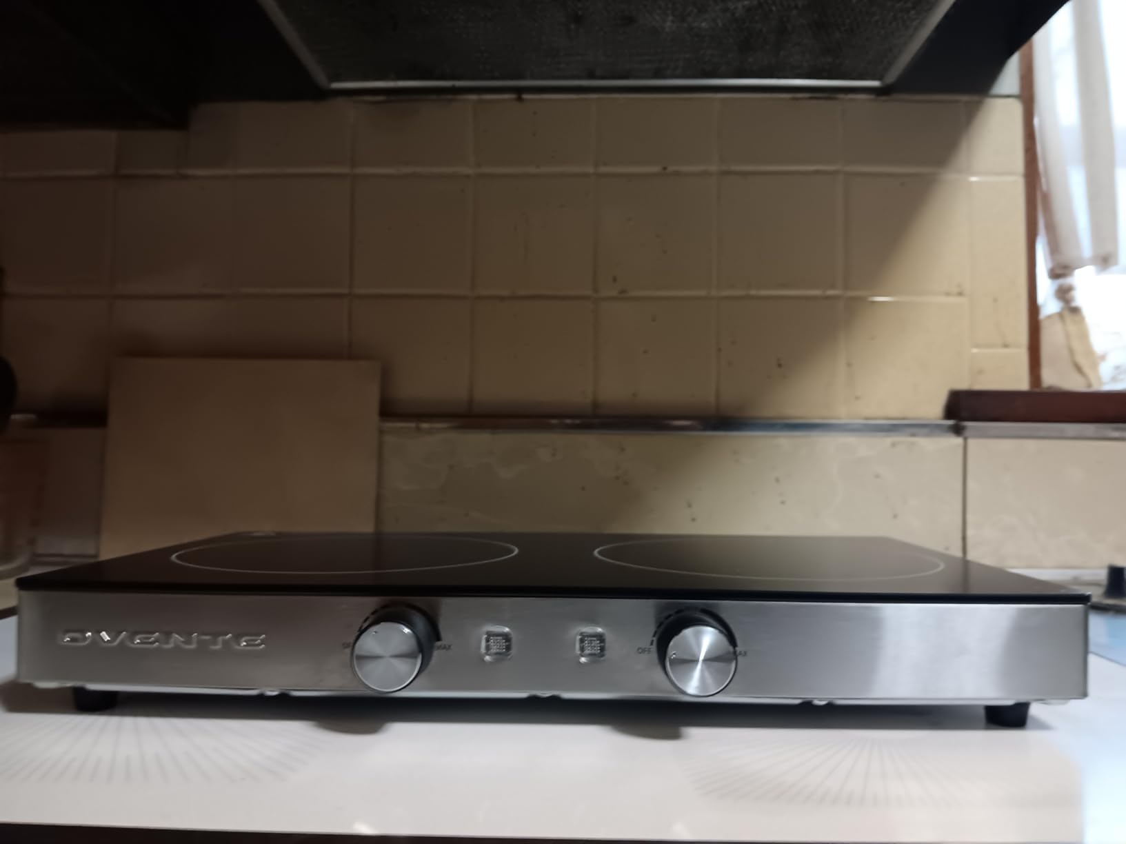 OVENTE Infrared Ceramic Double Burner, 1800W Hot Plate, Black BGI302GB | Crystalline Glass, Portable Stainless Steel Cooktop for Home, Office, or Dorm Use, Non-Slip Feet customer photo 2