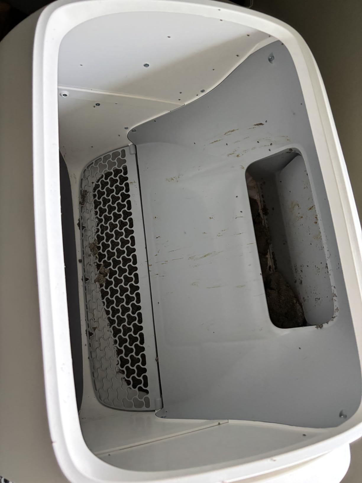 Meowant Self-Cleaning Cat Litter Box, 106L Large Capacity for Multiple Cats | Anti-Pinch Automatic Cat Litter Box, Low Entrance, Safety Sensor Protection, APP Control, Health Monitor, Odor Free, Ultra Quiet customer photo 1