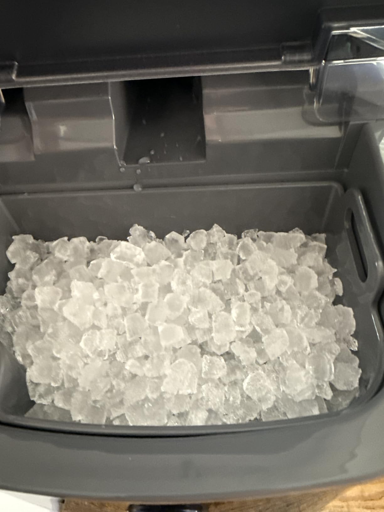 Silonn Nugget Ice Maker Countertop, Pebble Ice Makers with Crushed Soft Chewable Ice, 33lbs Per Day with Scoop, Pellet Portable Ice Machines with Auto-Cleaning for Home, Kitchen, Office, Black customer photo 1