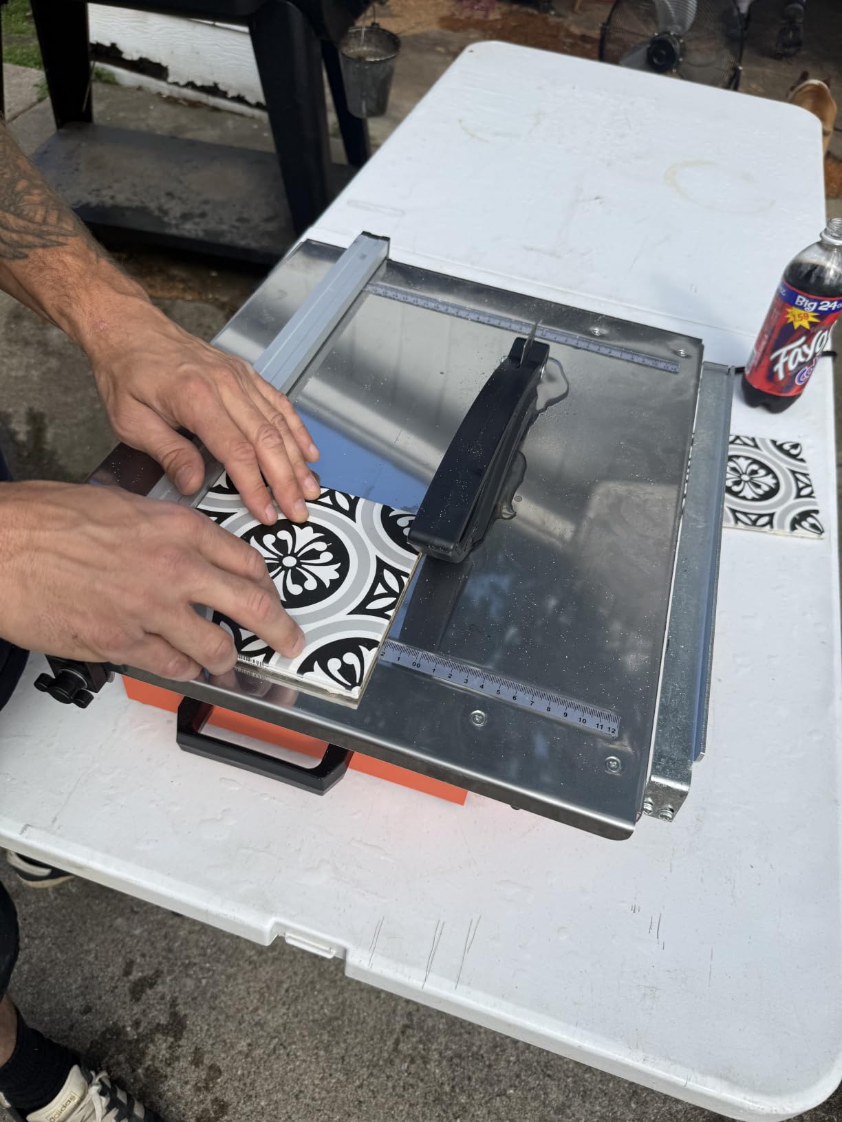 900W 8-Inch Wet Tile Saw, Tile Cutter customer photo 1