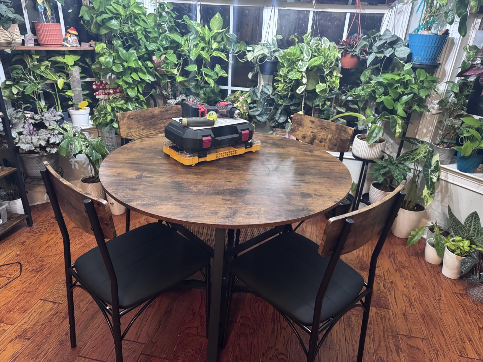 Dining Table Set for 4, Kitchen Table and Chairs for 4, Round Dining Room Table with Upholstered Chairs, 5 Piece Space Saving Circle Wood Kitchen & Dining Room Dinner Dinette Table Set (Vintage, 42In) customer photo 2