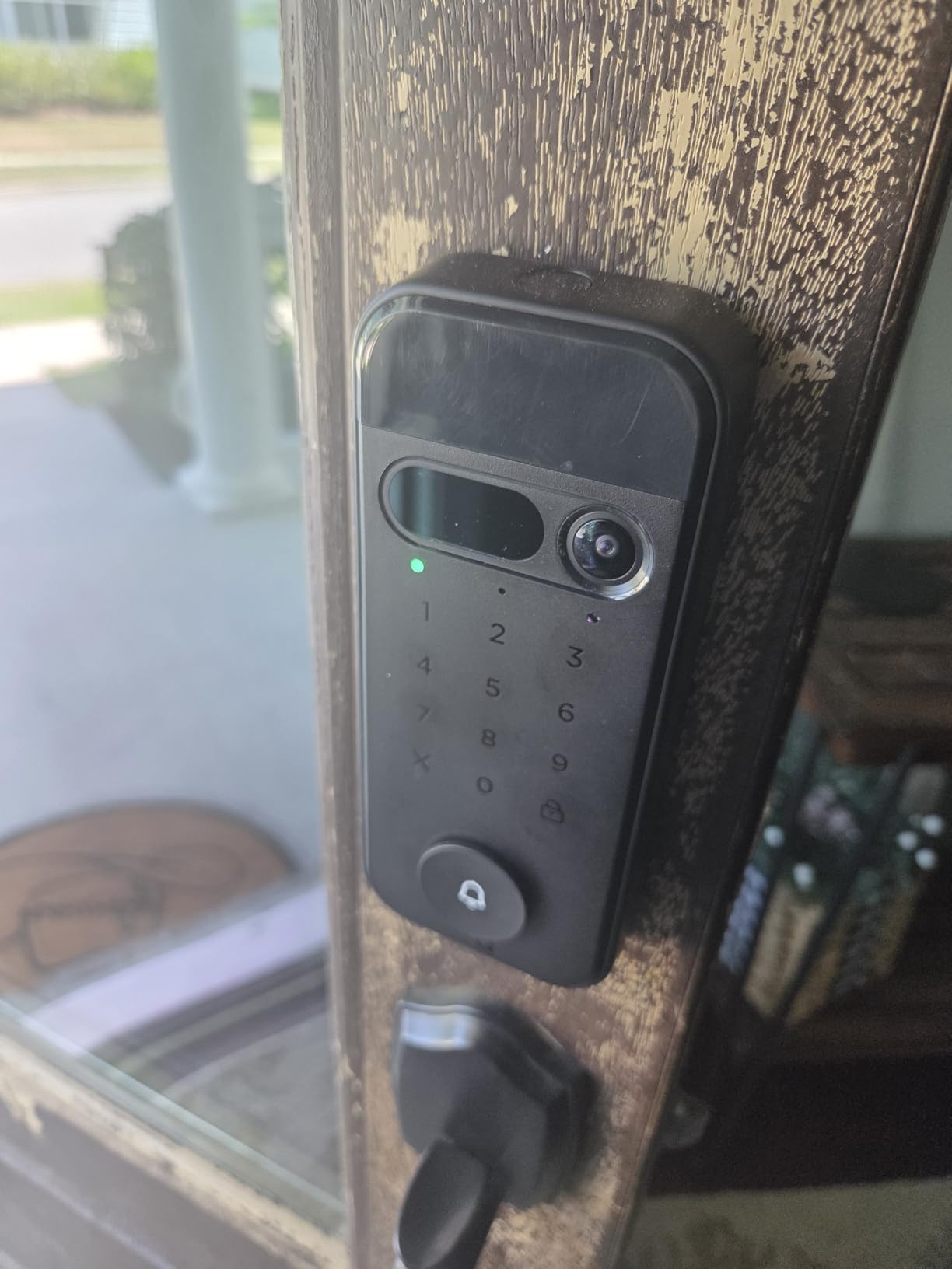 myQ Secure View 3-in-1 Smart Lock with 2K HDR Video Doorbell Camera, Face Access, Fingerprint Access, PIN & App Control customer photo 1