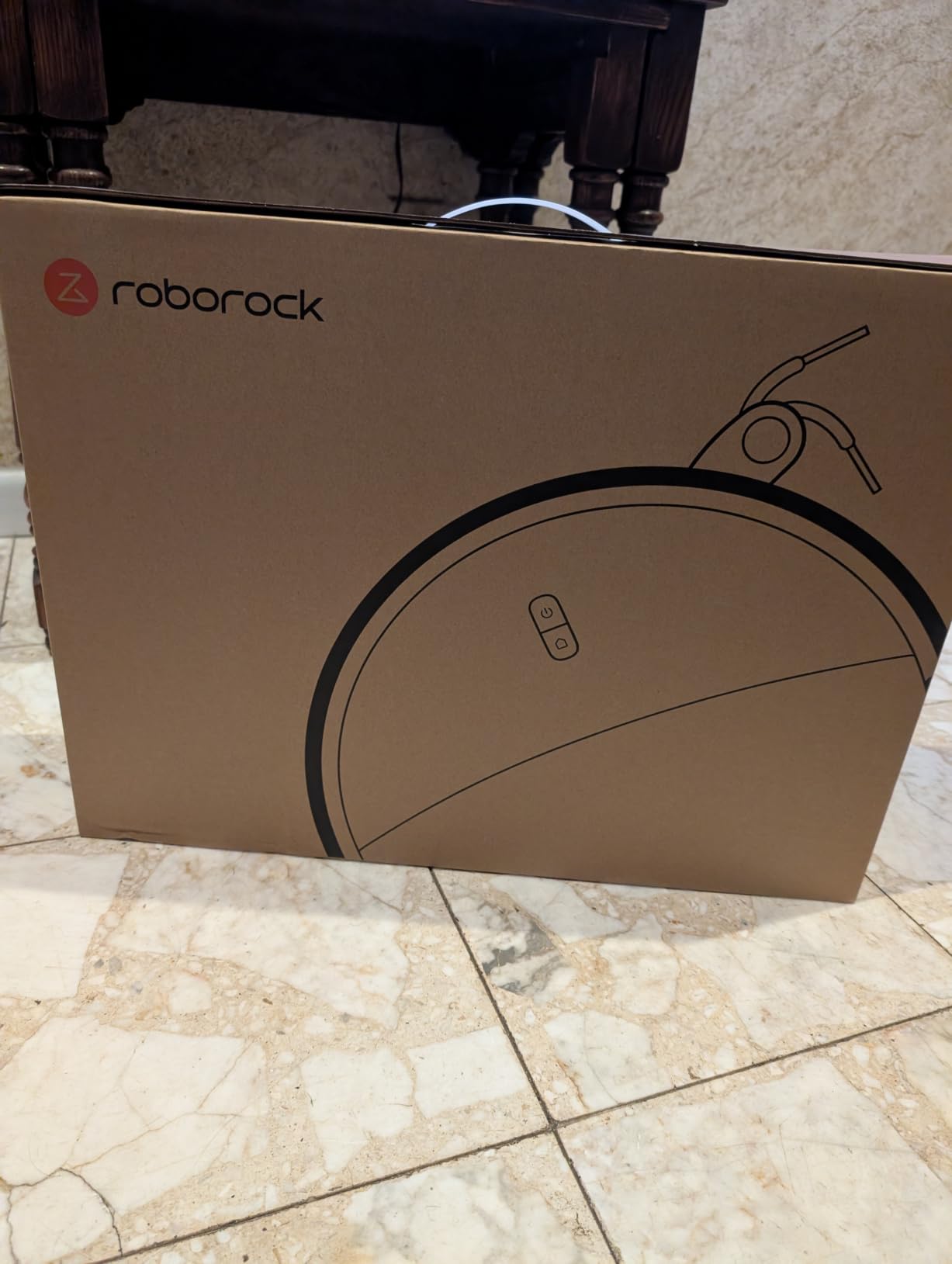 roborock Saros 20 Robot Vacuum and Mop, 36,000 Pa, 3.46 in Double-Layer Threshold, 3.14'' Ultra Slim, Zero-Tangle, 212°F Hot Water Wash, AI Powered Smart Cleaning for Carpet, 300+ Obstacle Avoidance customer photo 2