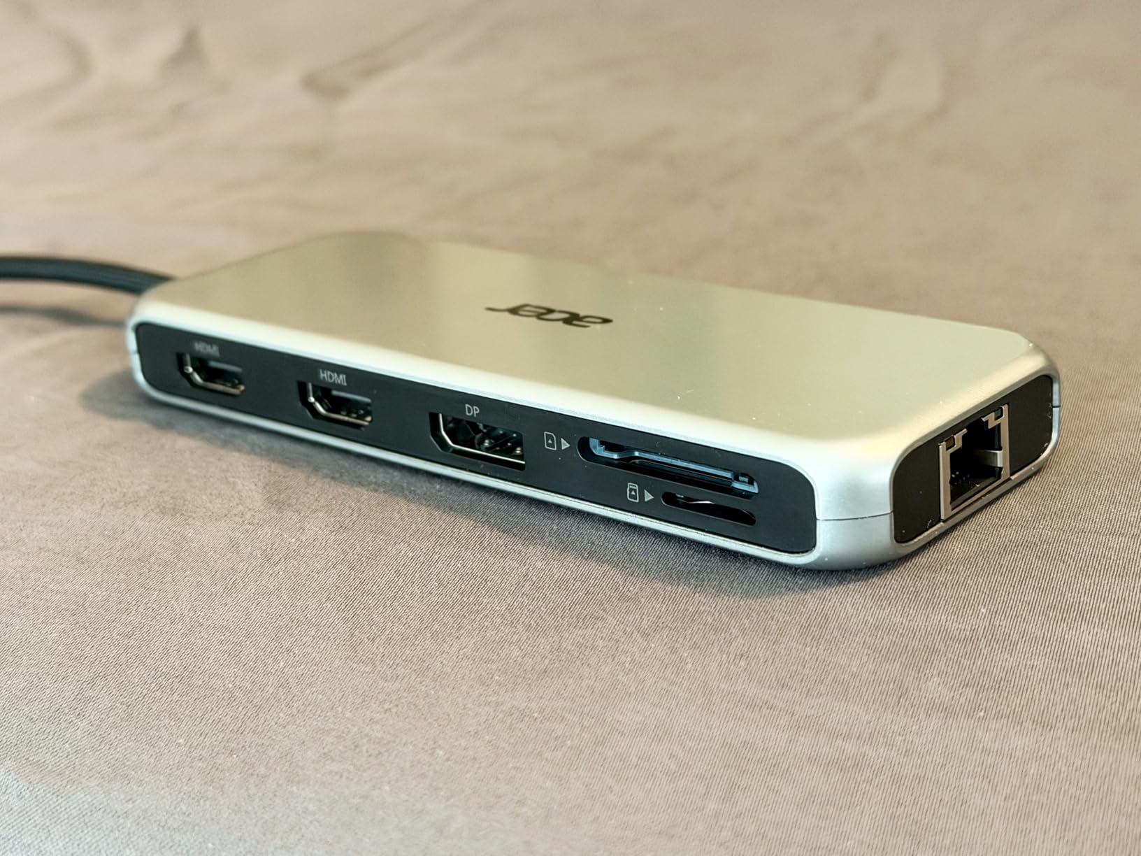 Acer Laptop Docking Station 3 Monitors, 11-in-1 USB C Docking Station with 8K DP, HDMI 4K@60Hz, 10Gbps Data, 1 Gbps Ethernet Hub, 100W Power Delivery customer photo 1