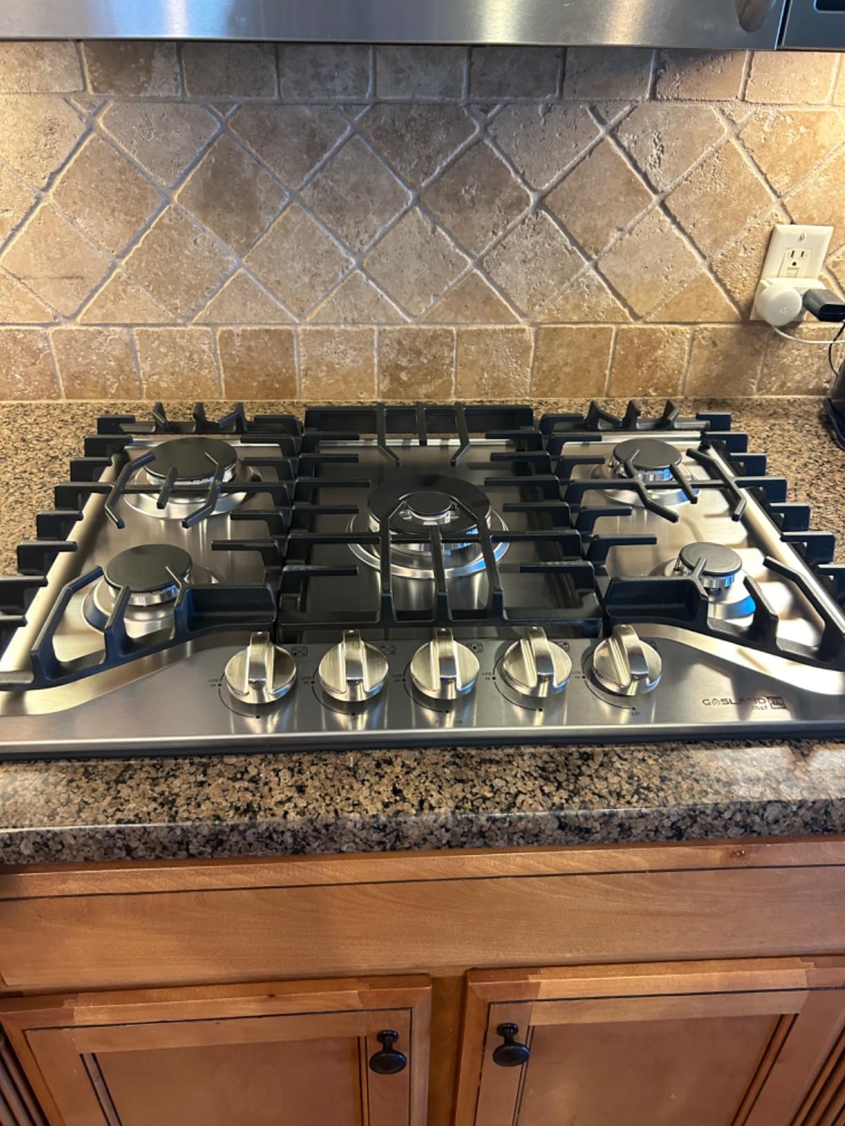 GASLAND 36 Inch Gas Cooktop with Griddle, 5 Burners | Propane Stovetop with Reversible Cast Iron Grill/Griddle, Gas Countertop Plug-in, NG/LPG Convertible Cooktops, Black customer photo 1