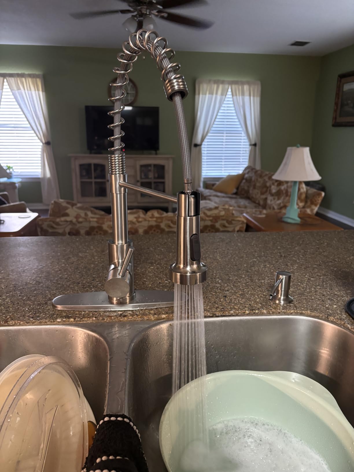 LUFEIDRA Pull-Down Kitchen Faucet with Soap Dispenser, Brushed Nickel, High-Arc Spring Design, 2 Spray Modes, SUS304 Body, Single-Handle Control, Deck Plate for 1- or 3-Hole Sinks customer photo 2