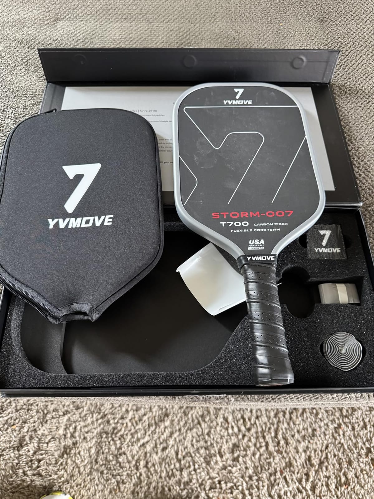 YVmove 16mm Kevlar T700 Carbon Fiber Pickleball Paddle, USAPA Approved | Raw Carbon Texture for Exceptional Spin Explosive Power & Consistent Shot Performance with Thermoformed Uni-body Construction customer photo 2