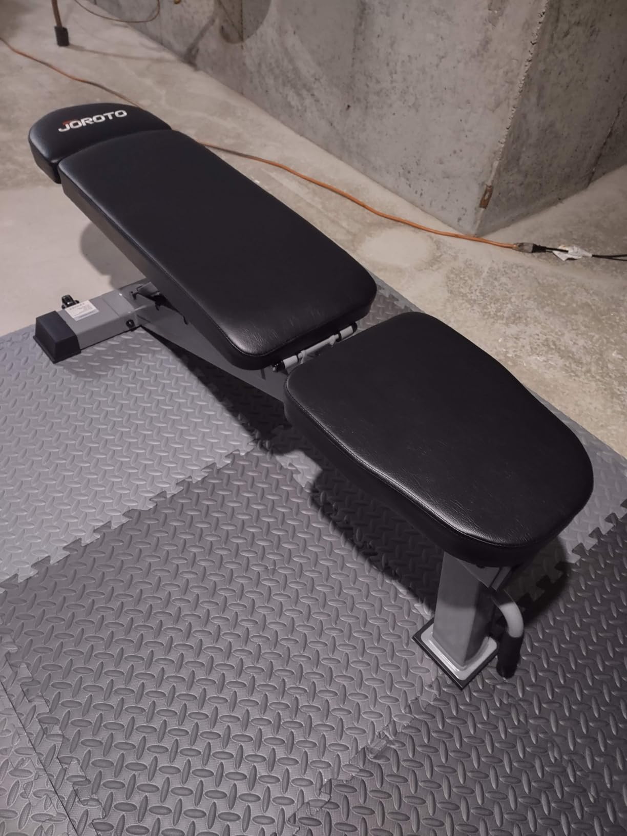 JOROTO Adjustable Weight Bench for Home Gym, Heavy-duty 1300LB Capacity | Strength Training, Bench Press, Decline, Incline, 34