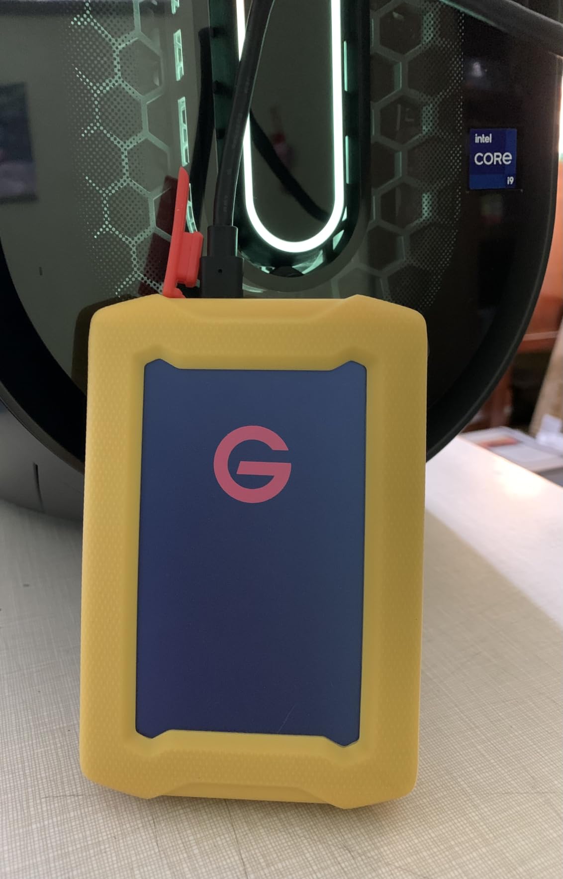 1TB G-Drive ArmorATD Rugged, Durable Portable External HDD, Up to 130MB/s, USB-C (5Gbps), USB 3.2 Gen 1 customer photo 2