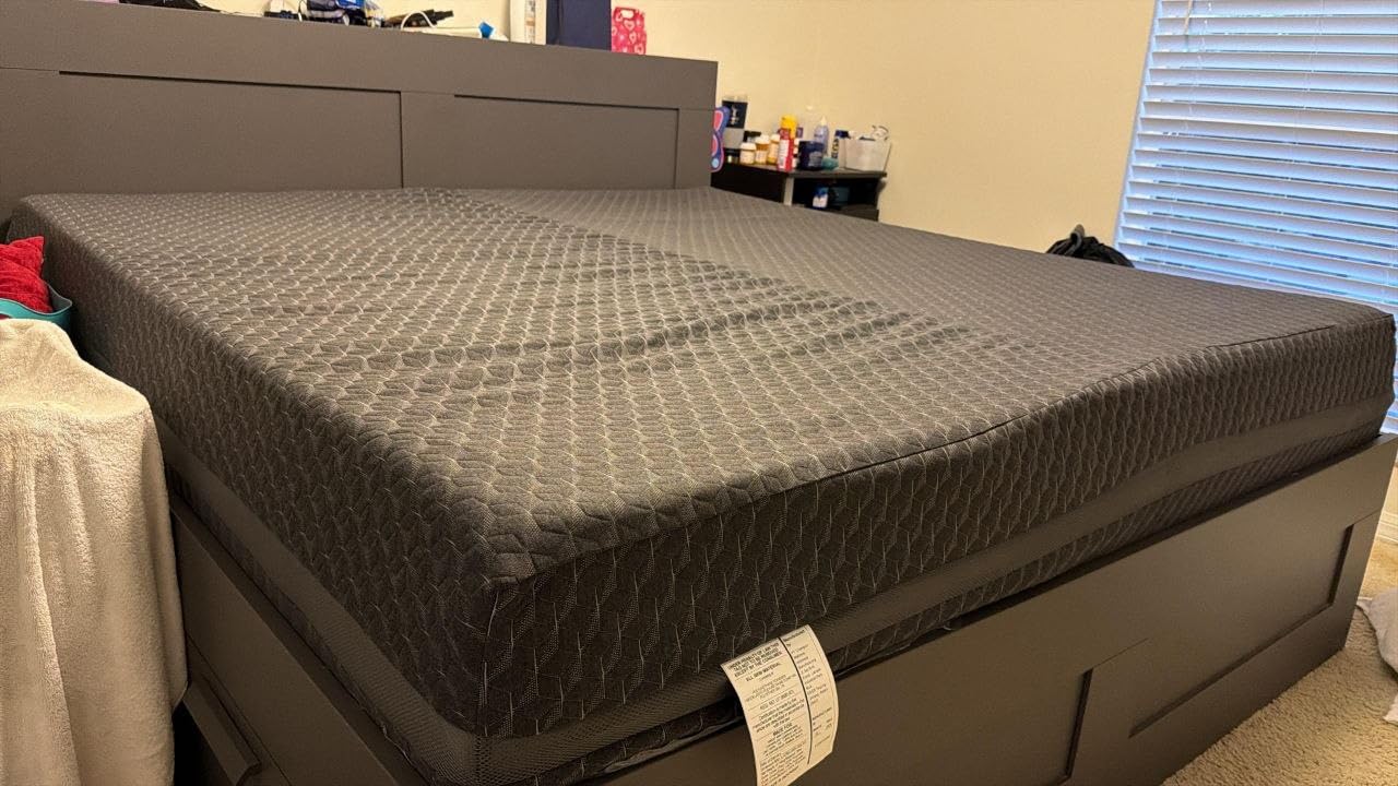 Novilla Queen Gel Memory Foam Mattress 12 Inch for Spinal Alignment | 12 Inch Queen Mattress for Responsive Support & Refreshing Sleep customer photo 1