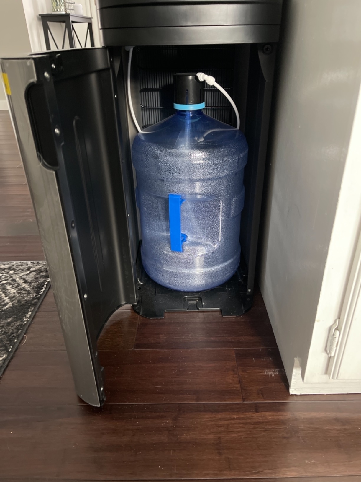 Euhomy Self-Cleaning Bottom-Loading Water Dispenser, Compatible with 5 Gallon Bottles - 3 Temperature Settings with Hot, Room & Cold Water Outlets, Childproof Lock, Night Light & LED Display, Black customer photo 1