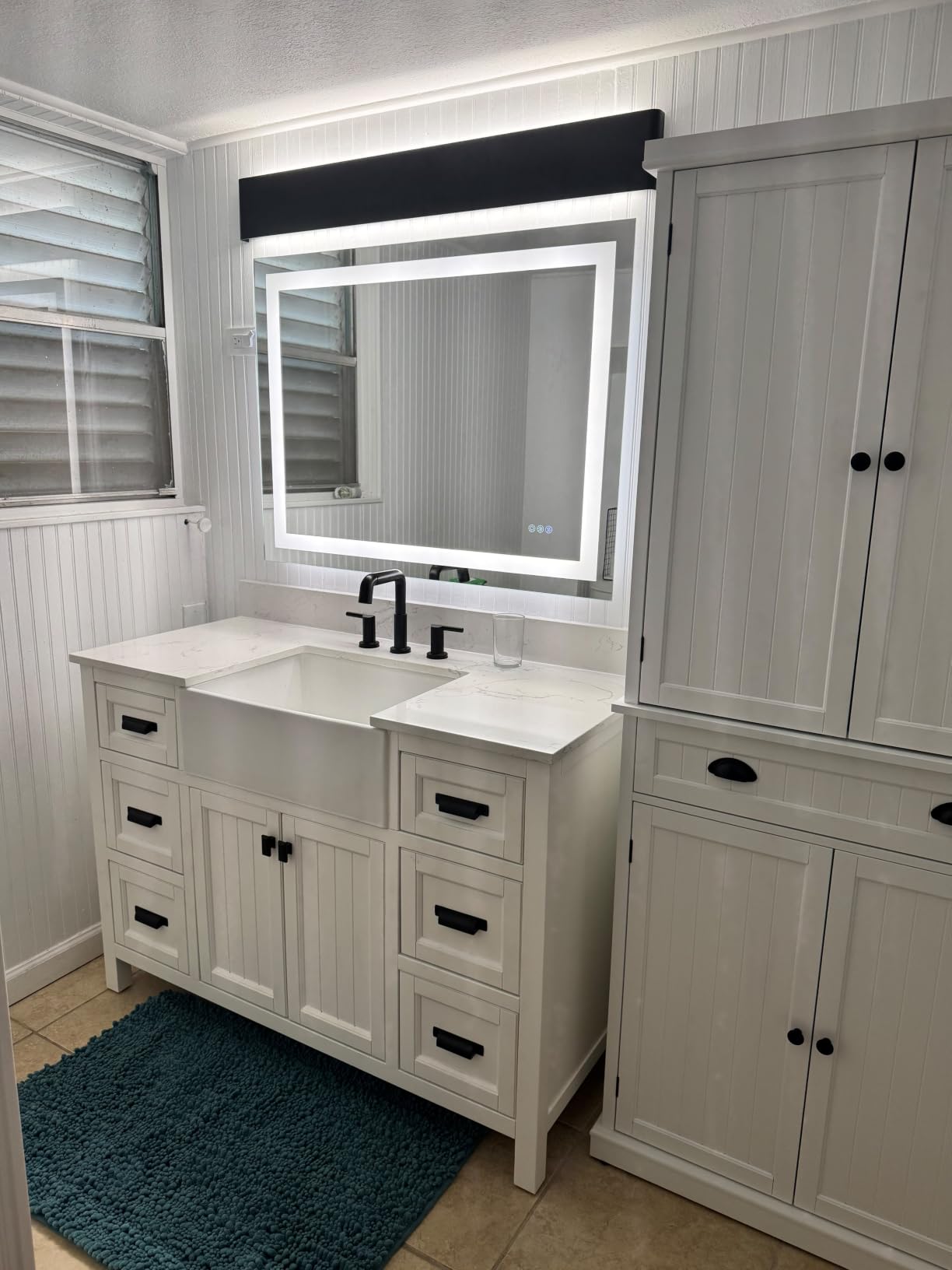 48 Inch Bathroom Vanity with Sink, Freestanding Single Sink Bathroom Vanities with Soft Close Doors & Drawers, Carrara Stone Top & Backsplash, No Assembly Required, Black customer photo 2