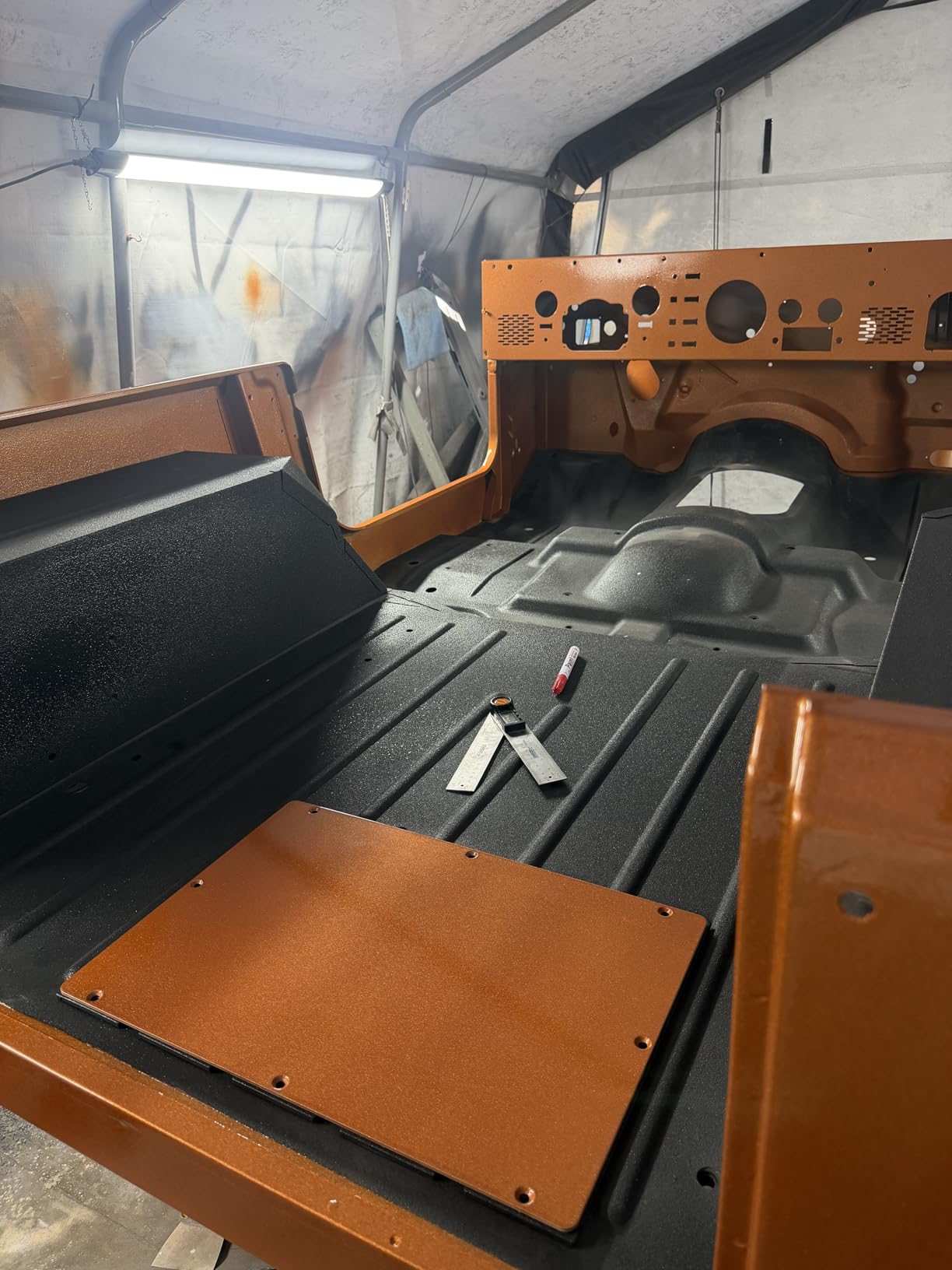 U-POL Raptor Black Urethane Spray-On Truck Bed Liner Kit, 4 Quarts | 2K Protective Coating with Spray Gun, 0820VG, 50 State Compliant customer photo 2