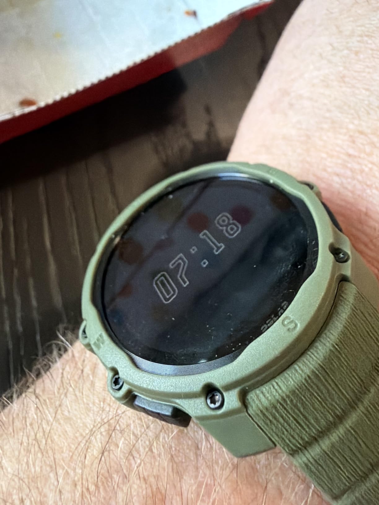 Polar Street X - GPS Running Sports Watch - Rugged Waterproof - 170+ Sport Profiles - 10 Day Battery - AMOLED Display - Wrist Based Heart Rate Monitor - Built-in Flashlight customer photo 2