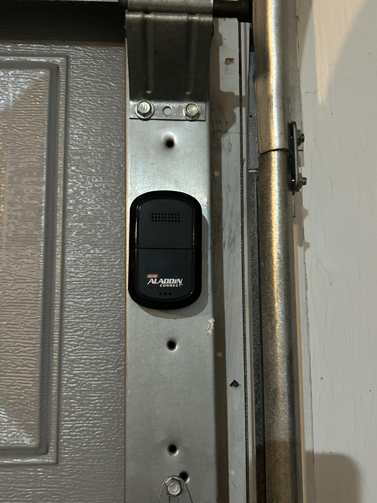 Genie Aladdin Connect Smart Garage Door Controller, Single Door Kit ALKT2-R | Wi-Fi Enabled, App Control, Works with Most Major Brands, Monitor & Control Garage from Anywhere with iOS & Android Devices customer photo 1