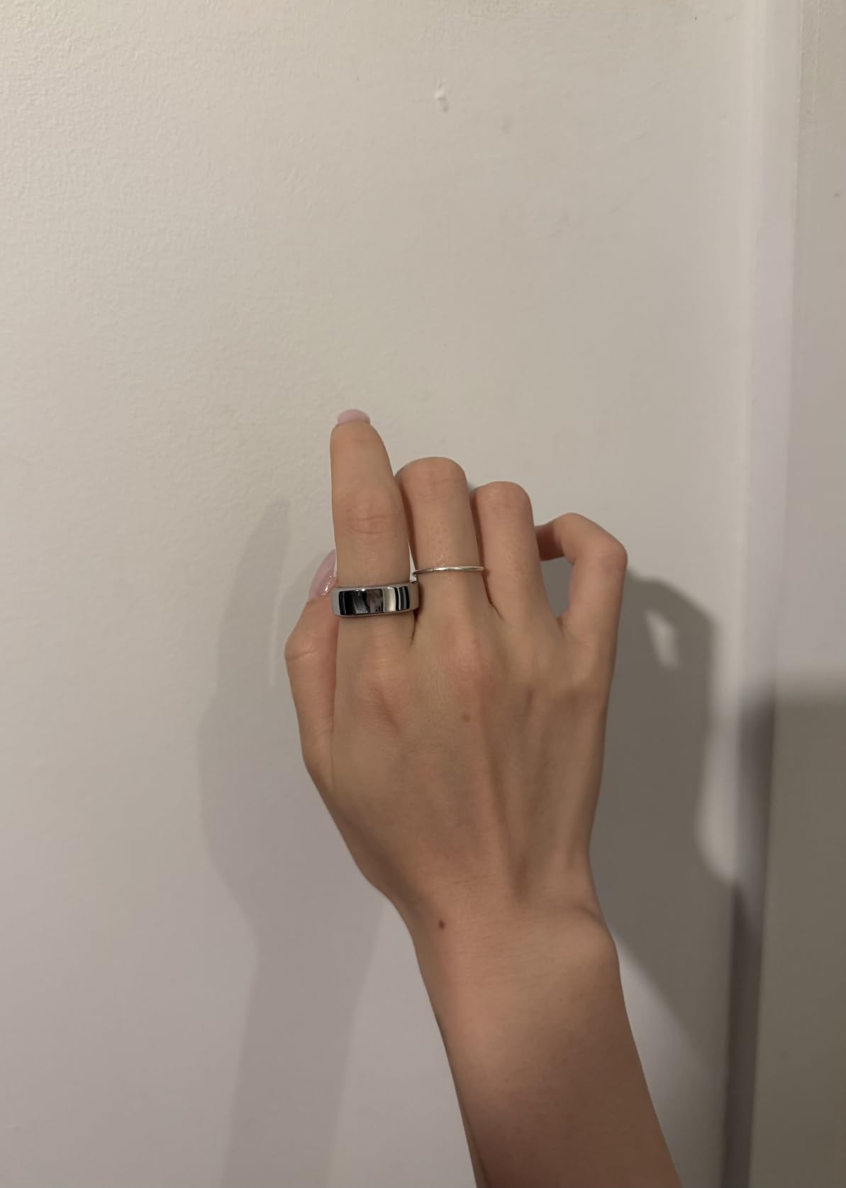 RingConn Gen 3, World's First Smart Ring with Vascular Trends, No App Subscription, Vibration Alerts, Sleep, Fitness & Heart Rate, 14-Day Battery Life, Size Before You Buy (Size 7, Royal Gold) customer photo 2