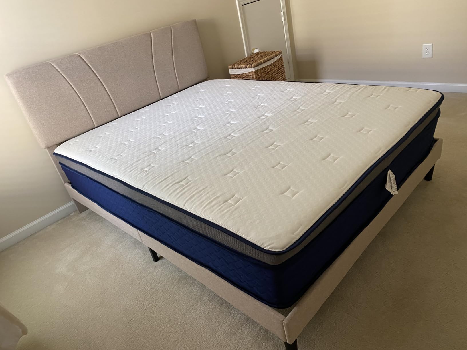 Avenco SyncDeep King Size Mattress 14 Inch, Firm Hybrid Cooling, Deep Sleep | Zoned Lumbar Support, Back Pain Relief, Motion Isolation, Reinforced Edge Support, Fiberglass Free, CertiPUR-US Certified customer photo 1