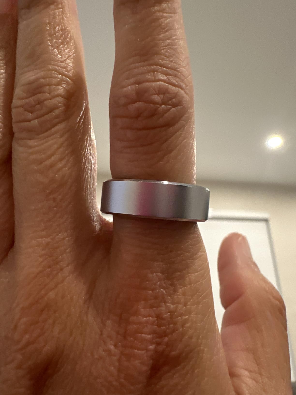 Smart Ring 2.0 for Men Women, Slim Scratch & Fingerprint Resistant Design, Advanced Chip Fitness Tracker, Sleep, Stress & Activity Monitoring, Waterproof, No Subscription Fees, Rose Gold 8 customer photo 2
