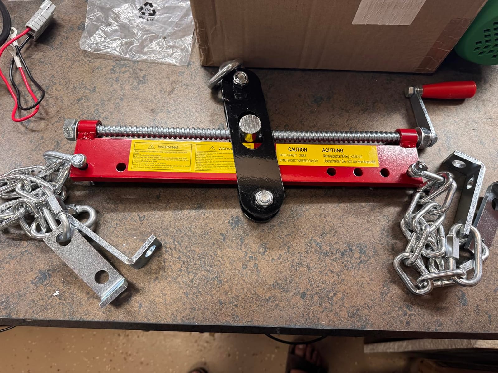 2 T Engine Hoist, 4000 LBS Heavy Duty Folding Cherry Picker Engine Lift Hydraulic Tilting Engine Shop Crane with 6 Iron Caster Wheels Telescopic Boom Hitch,Yellow customer photo 1