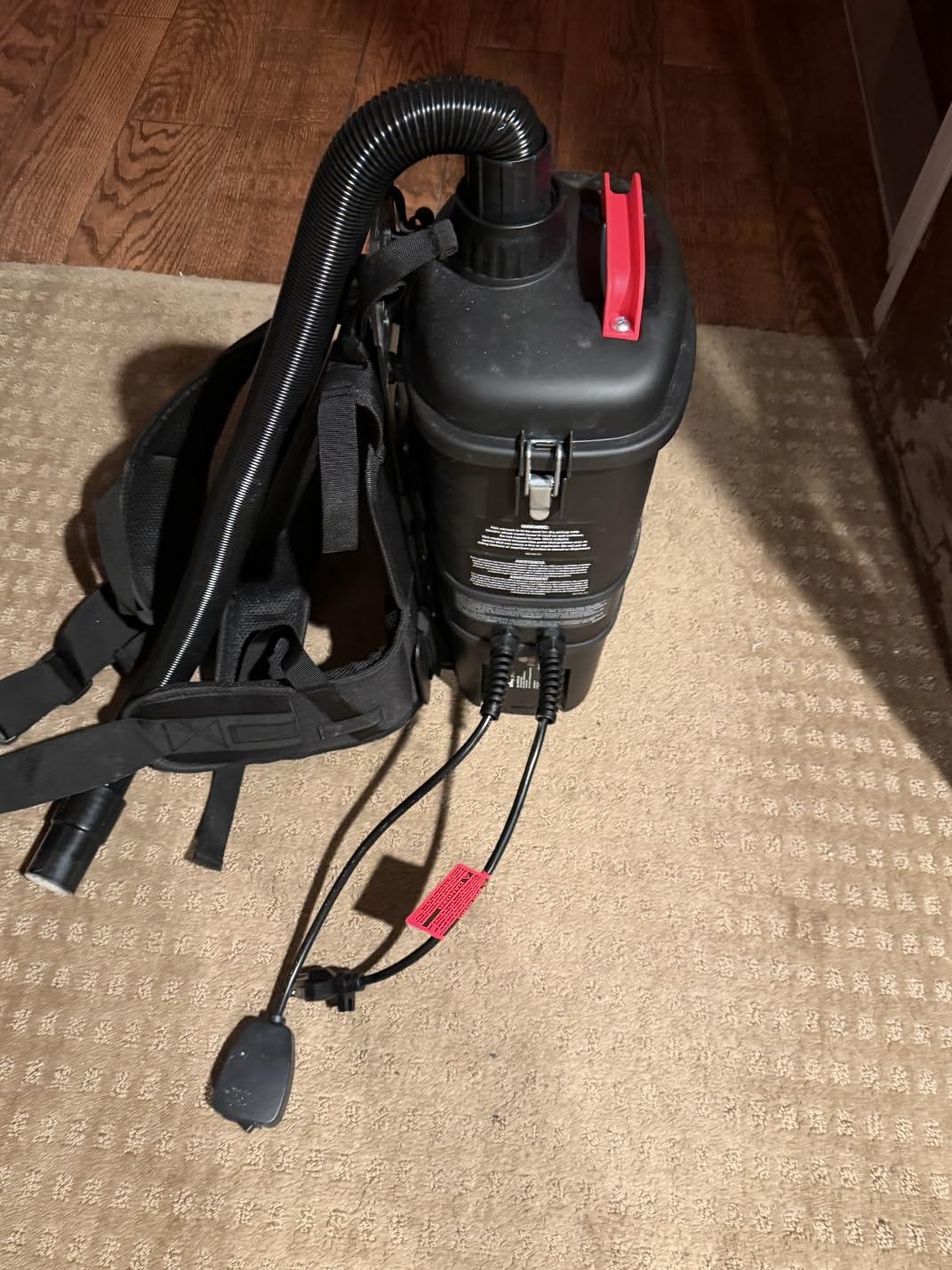 Shop-Vac 5430299 Backpack Vacuum Commercial, 1.5 Gallon 4.5 Peak HP, Corded | HEPA Filtration, 1.5-Inch Attachments, Ergonomic, for Multi-Surface Cleaning, Carpet and Hard Floor customer photo 2