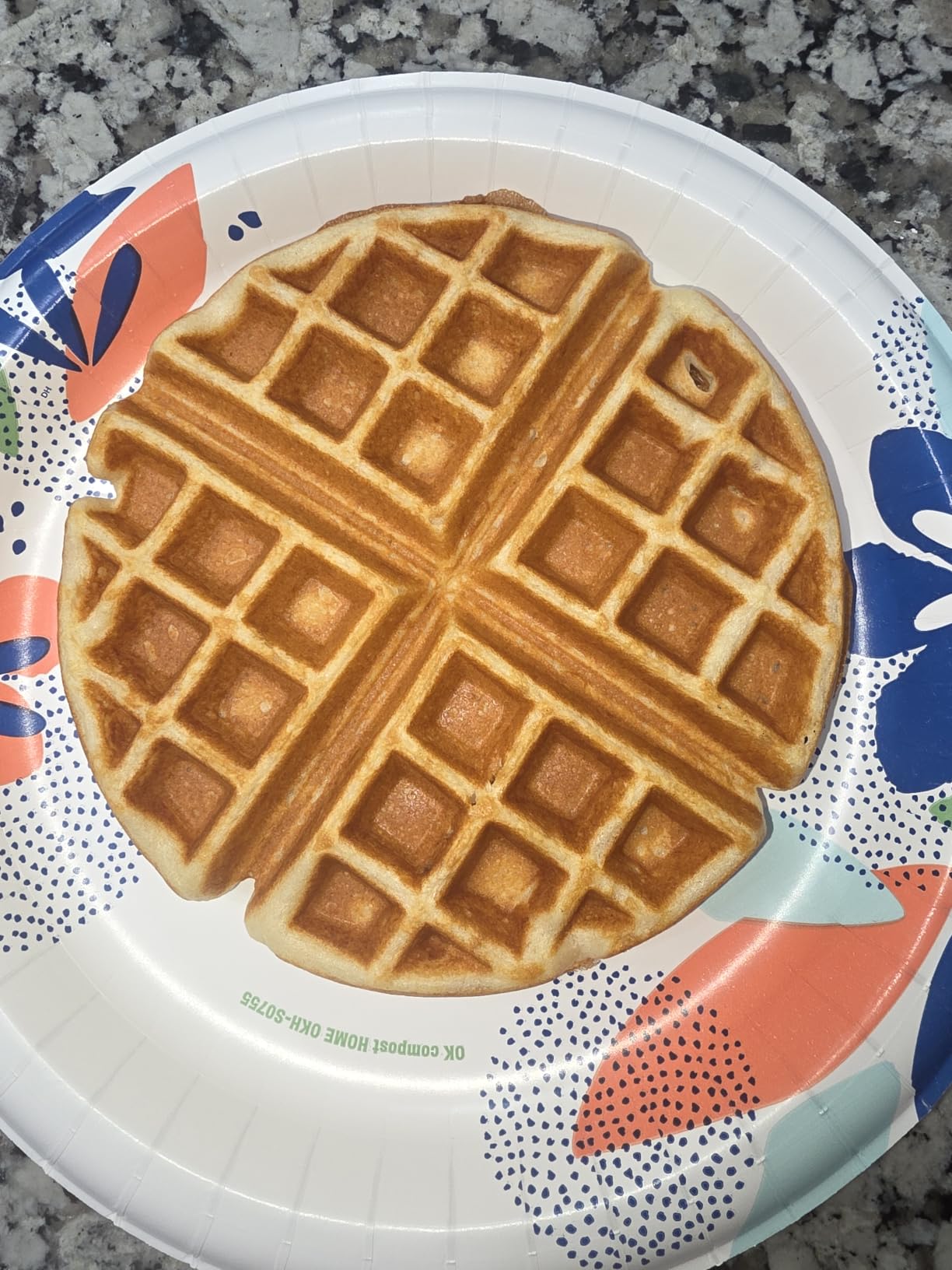 Waring Commercial Belgian Waffle Maker, 25 Waffles per Hour, Automatic Countdown Timer, Rotary Feature for Even Baking, Triple-Coated Nonstick Plates, NSF Certified, WW185X customer photo 2