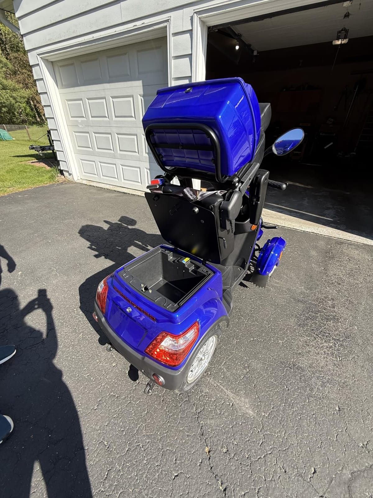 Mobility Scooters for Seniors & Adults 500lbs Capacity - 800W All Terrain Electric Powered Mobility Cart - Heavy Duty Mobility Scooter for Elderly w/Charger Remote Keys (Green) customer photo 1