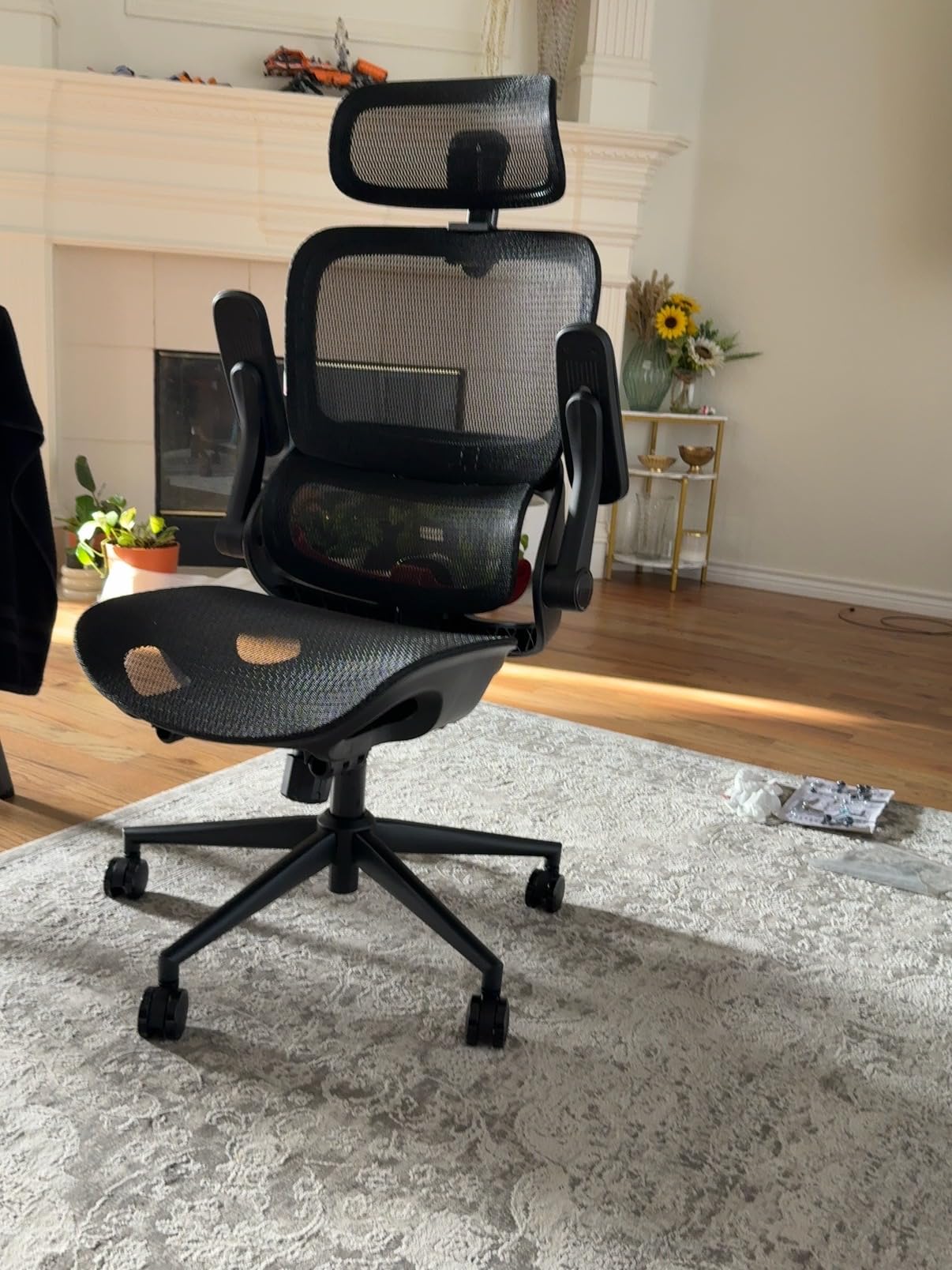 SIHOO B100 PRO Ergonomic Mesh Office Chair with Footrest | Desk Chair With Adaptive Lumbar Support, Wide Headrest, 360 Degree Rotatable Flip-Up Armrests customer photo 1