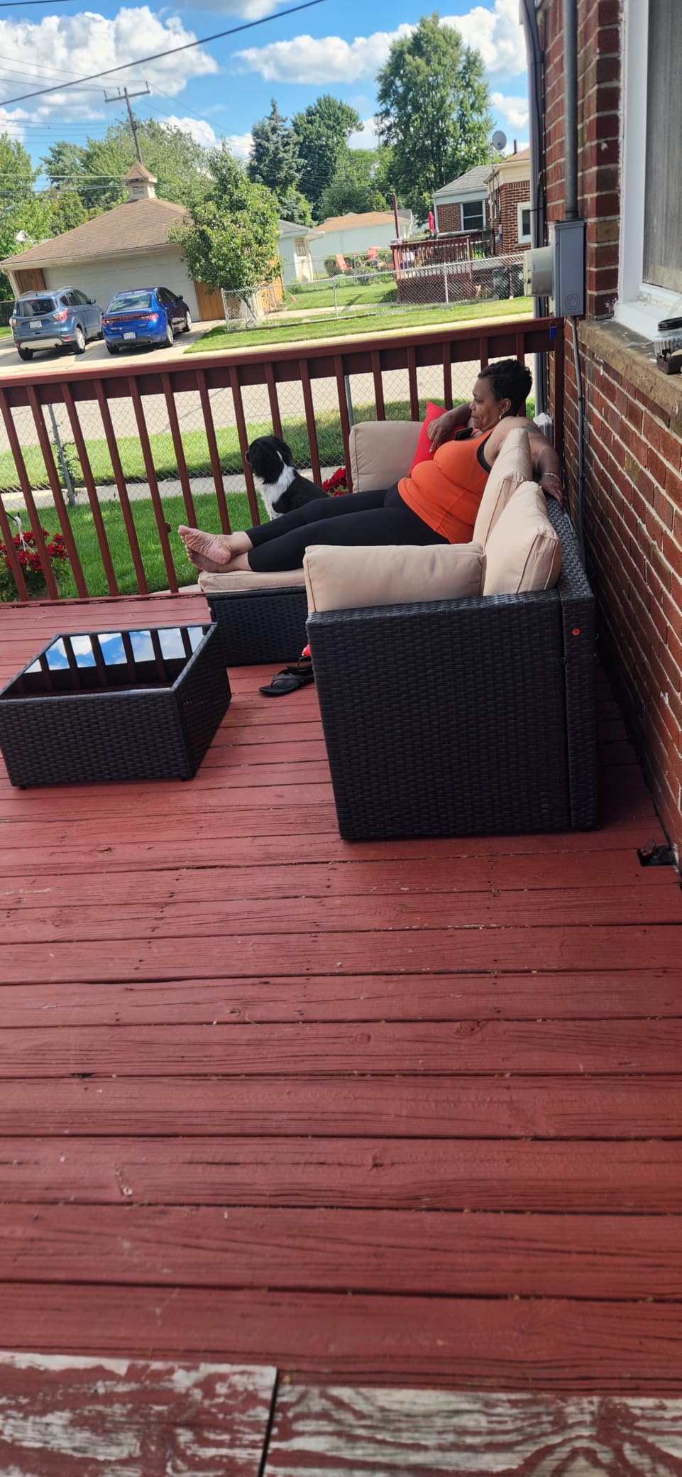 Vongrasig 5 Pieces Outdoor Sectional Furniture, All-Weather Rattan Patio Furniture Set, Wicker Patio Sectional Couch with Cushion, Glass Table, Navy Blue customer photo 1