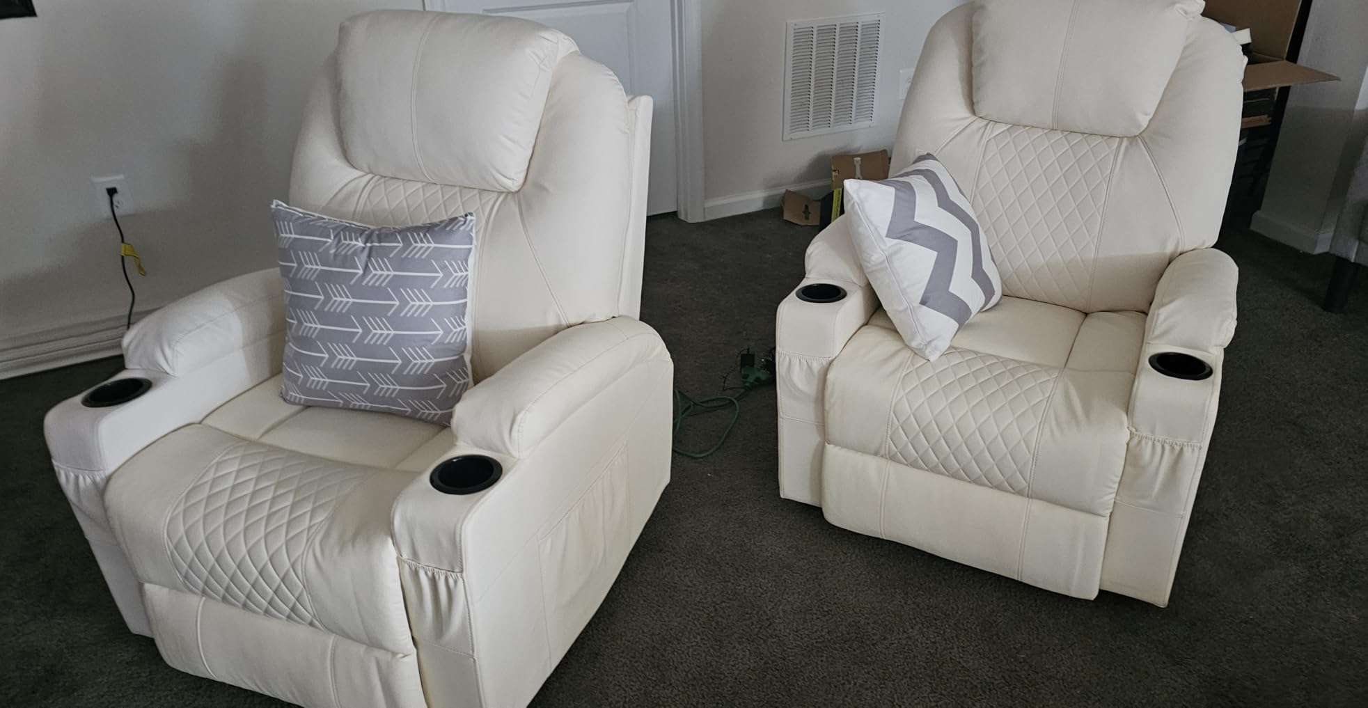 Power Recliner Chair for Adults - Zero Wall Hugger Electric Recliners | Home Theater Seating with Heat and Massage, LED Lights, USB Ports, Lumbar Pillow, Cup Holders, Side Pocket for Small Space customer photo 1