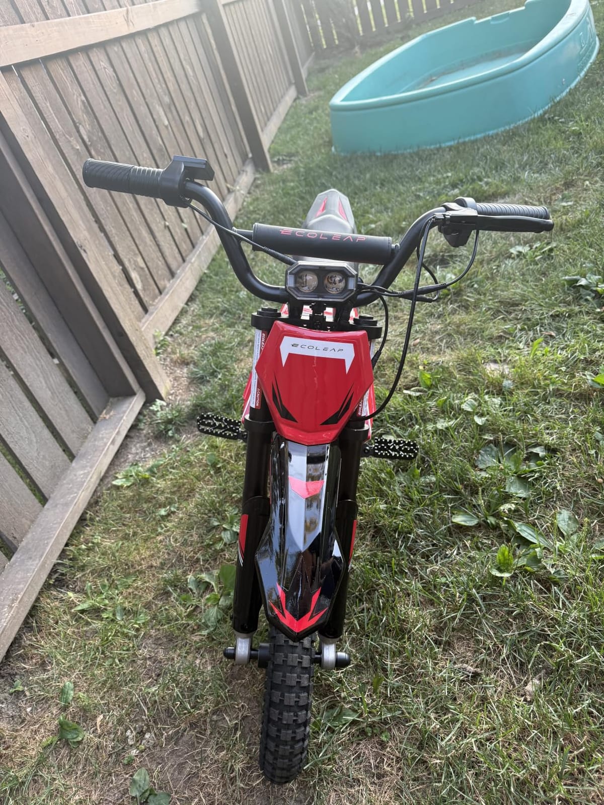 K2 Kids Electric Dirt Bike, 36V 850W Peak Motor, 19.8 MPH, 18-Mile Range, 3-Speed Modes, Dual Suspension & Disc Brake, Electric Motorcycle for Kids Ages 4-10 customer photo 1