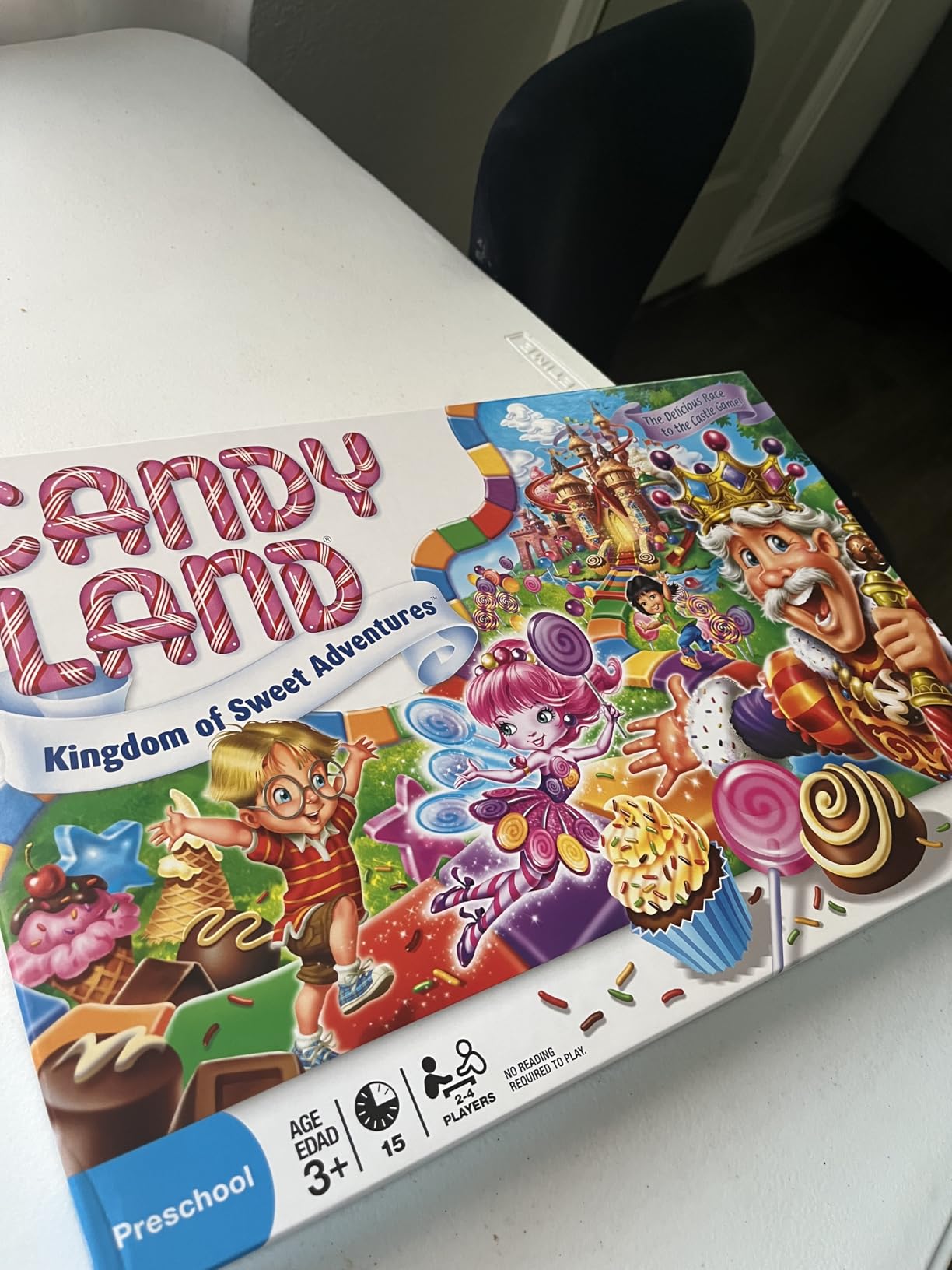 Hasbro Gaming Candy Land Kingdom of Sweet Adventures Board Game for Kids, Gifts for Boys and Girls, Ages 3 & Up (Amazon Exclusive) customer photo 1