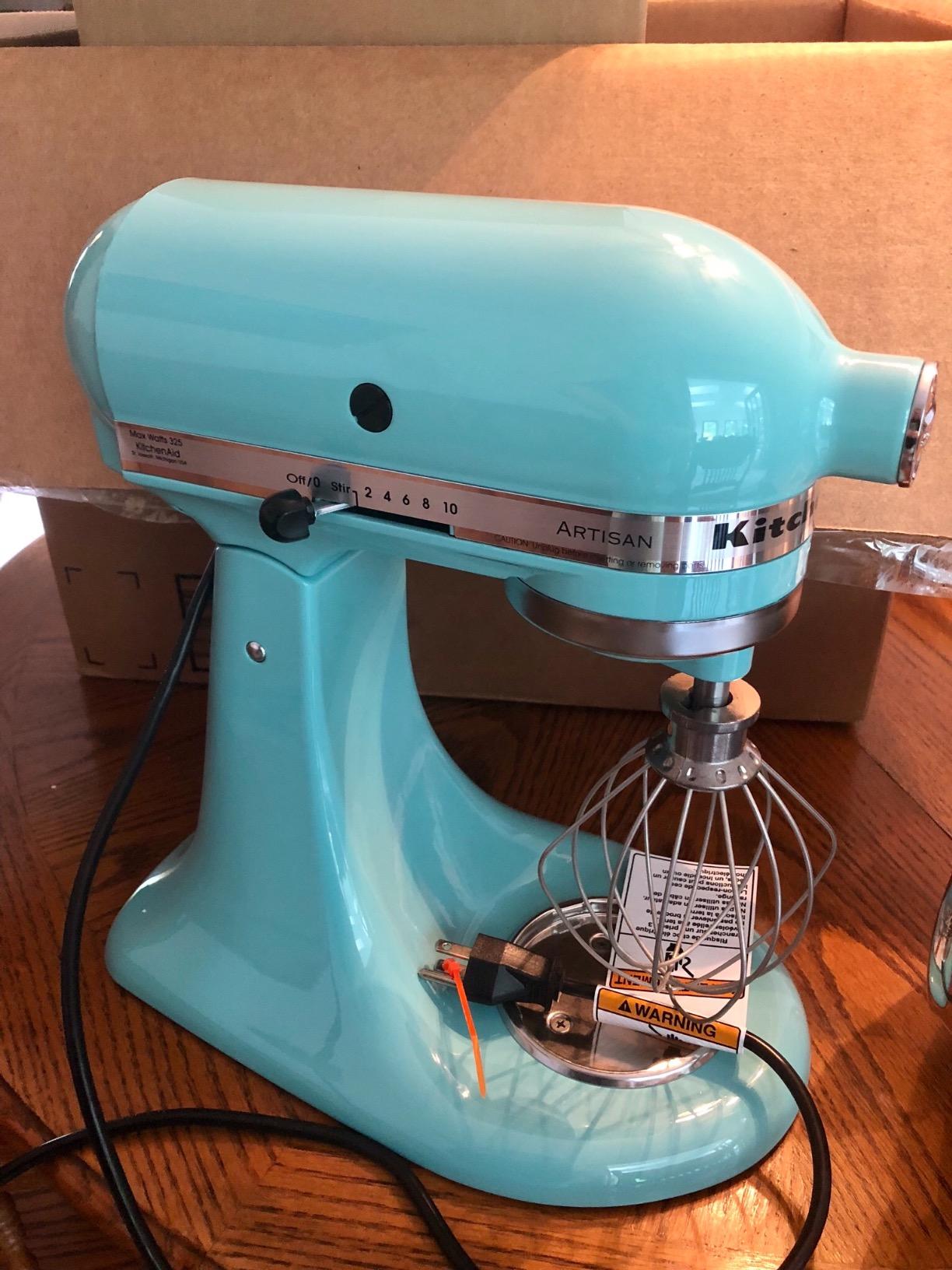 KitchenAid Artisan, 5-Qt Tilt Head Stand Mixer, KSM150PS, Empire Red | Includes Pouring Shield for Mess-Free Mixing, 10 Speed Settings, Easily add Ingredients with the Tilt-Head Design customer photo 1