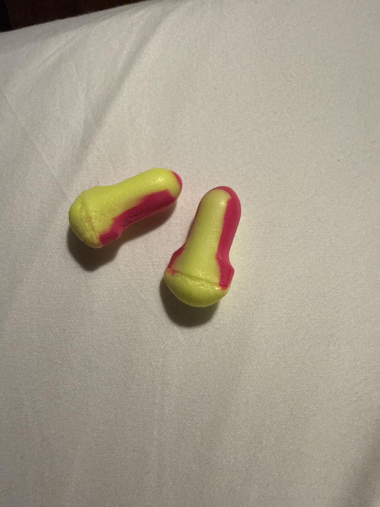 Howard Leight by Honeywell Laser Lite High Visibility Disposable Foam Earplugs, Pink/Yellow , 200-Pairs (LL-1) - 3301105 customer photo 1