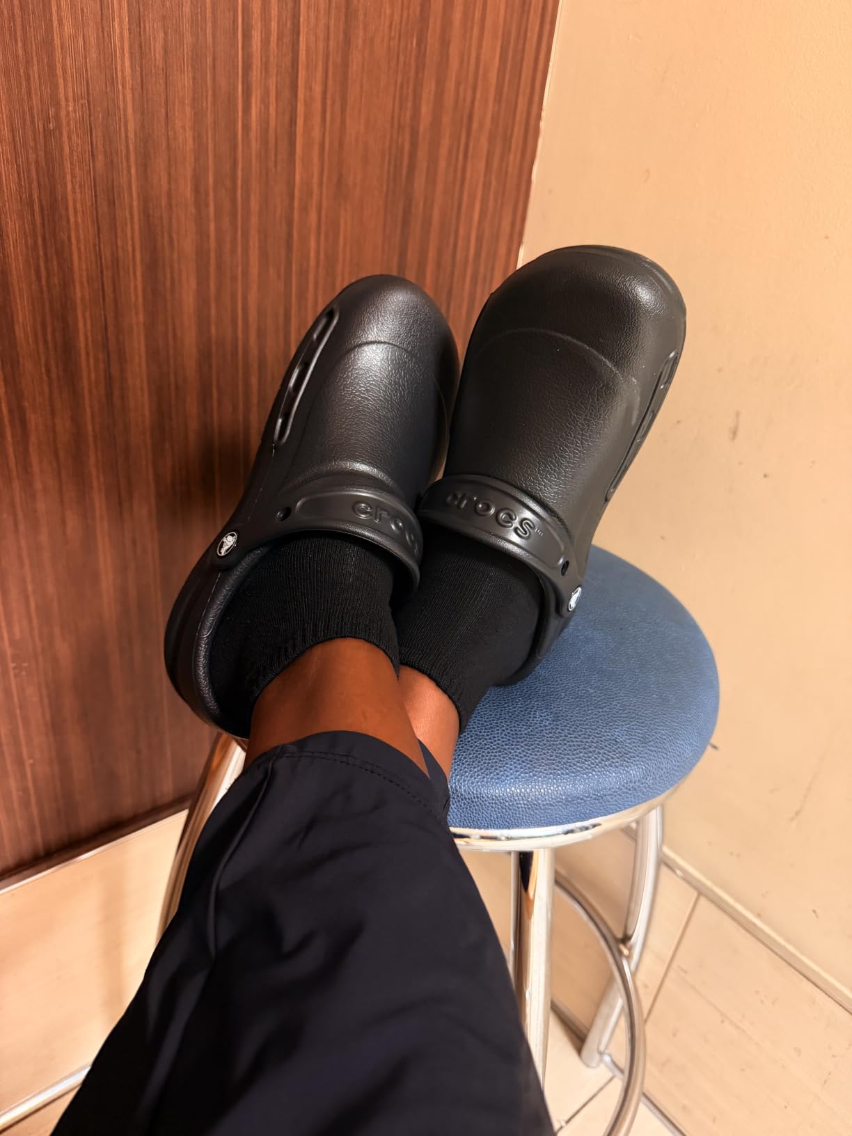 Crocs Unisex-Adult Bistro Work Clogs, Enclosed Toe, Slip Resistant Shoes | All Day Comfort at Work, Slip Resistant, Healthcare, Hospitality, Food Service Workers, Easy to Wipe Clean, ASTM Certified customer photo 1