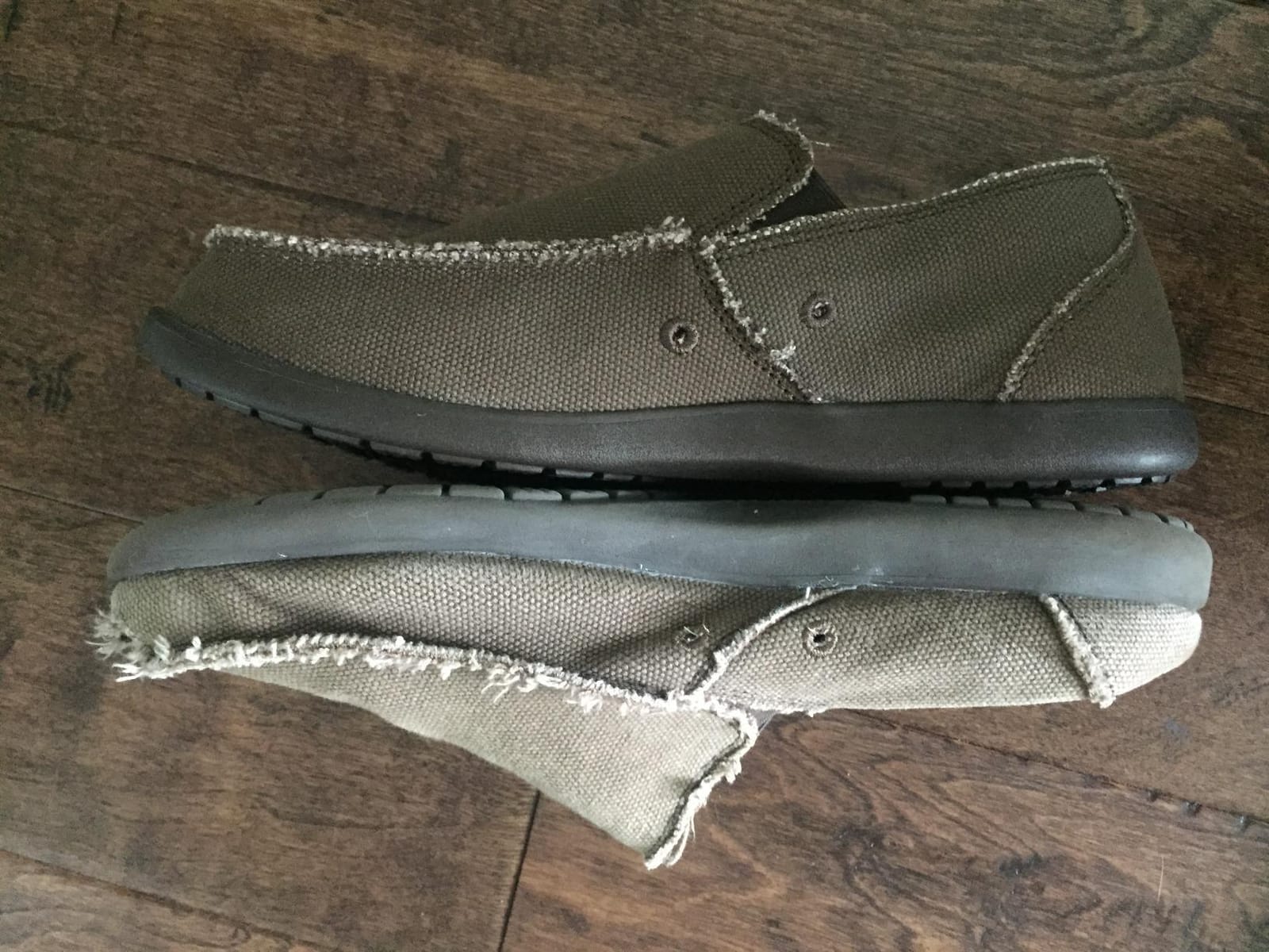 Crocs Men's Santa Cruz Loafers customer photo 1