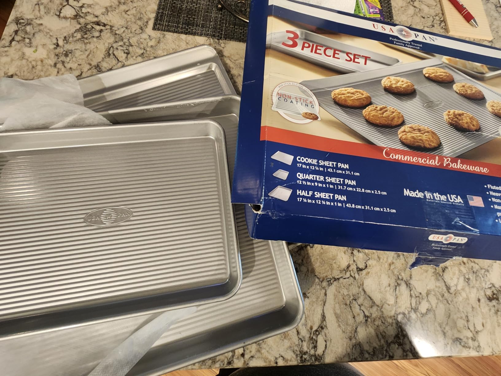 USA Pan 3-Piece Warp Resistant Non-Stick Aluminized Steel Bakeware Set customer photo 2