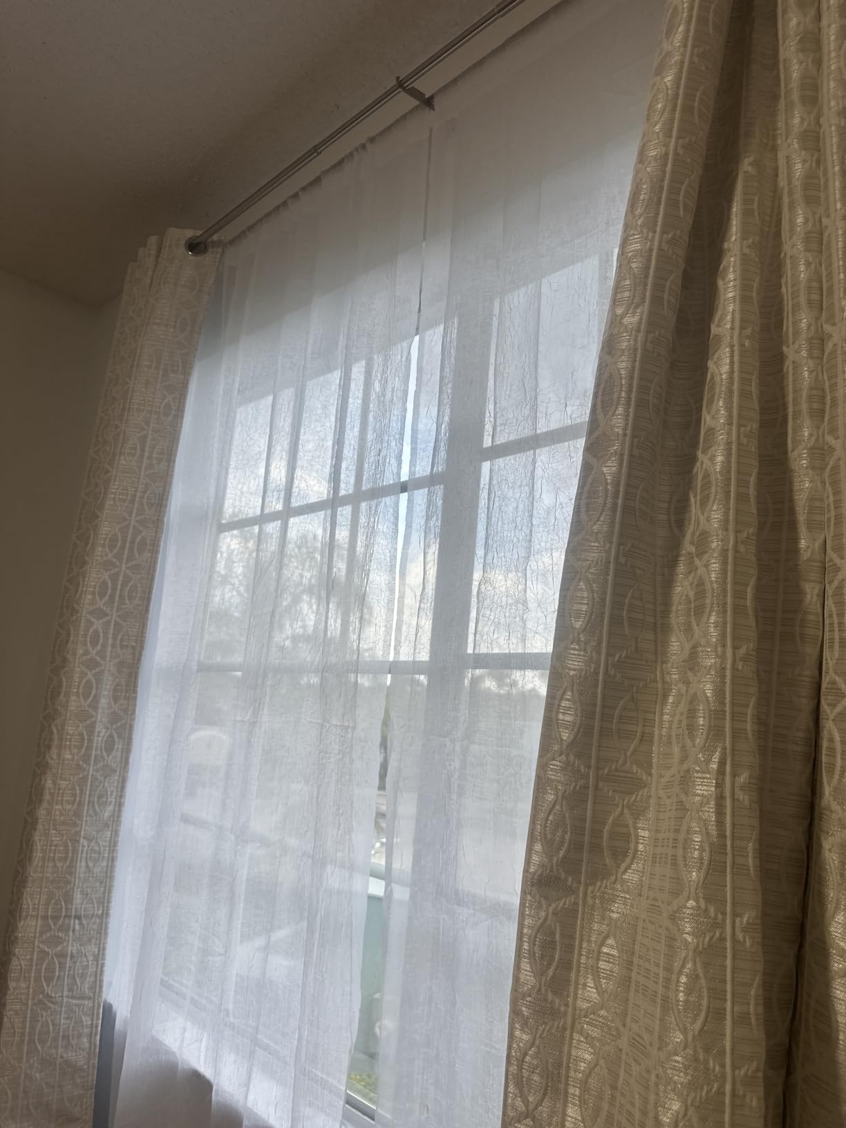 No. 918 Erica Crushed Sheer Voile Rod Pocket Curtain Panel, 51