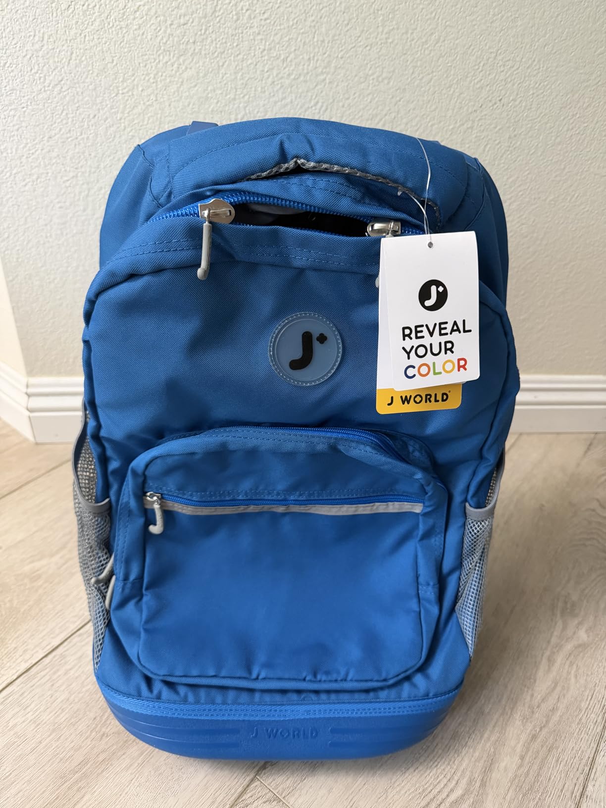 J World New York Sunrise Rolling Backpack, Black, One Size customer photo 1